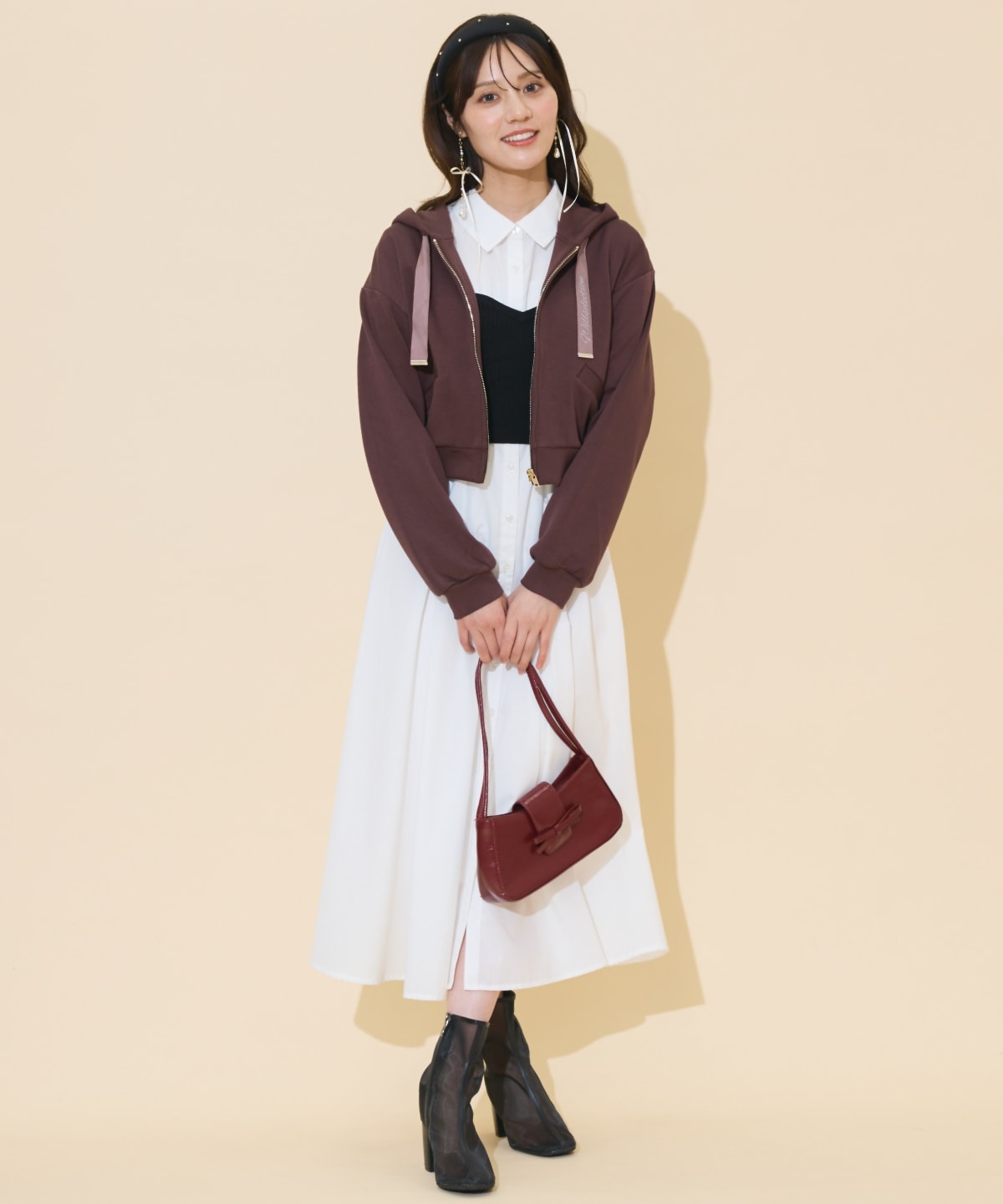 ロゴテープパーカー