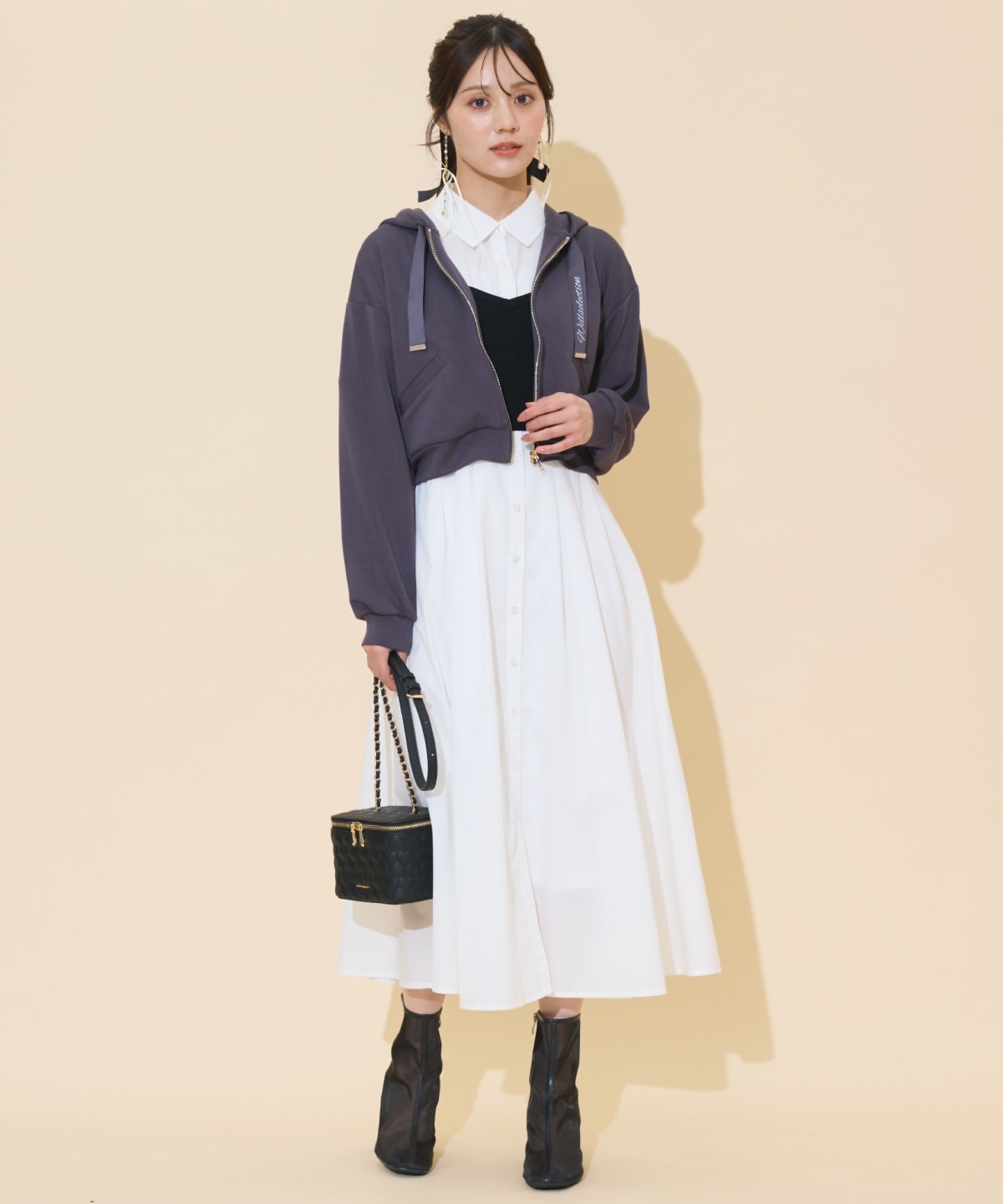 ロゴテープパーカー