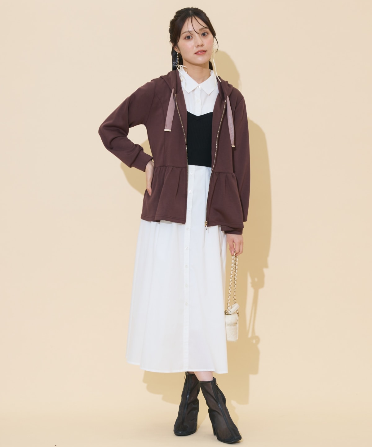 ペプラムパーカー