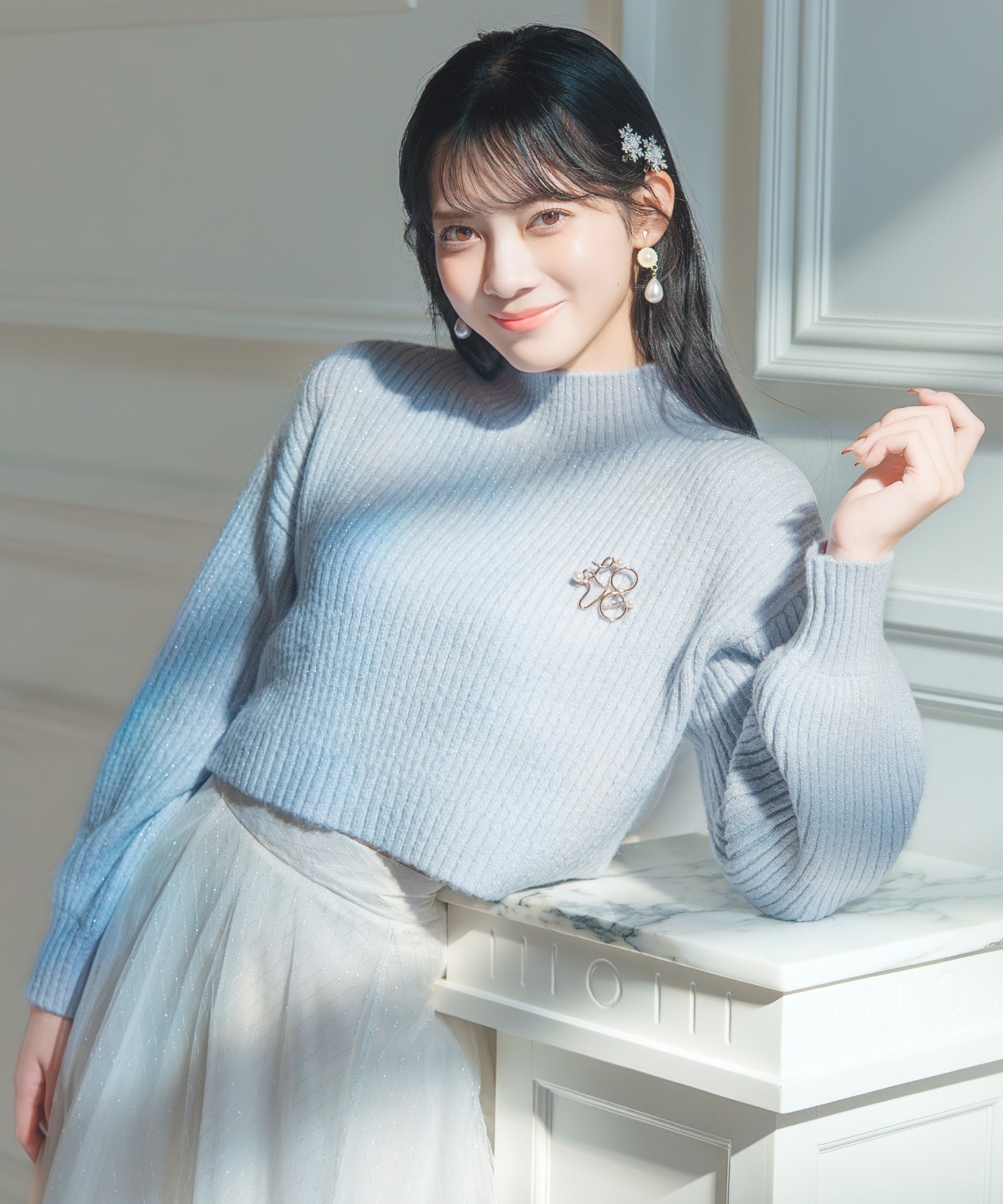 【12/5(fri)10時発売】ブローチ付きクロップドラメニット