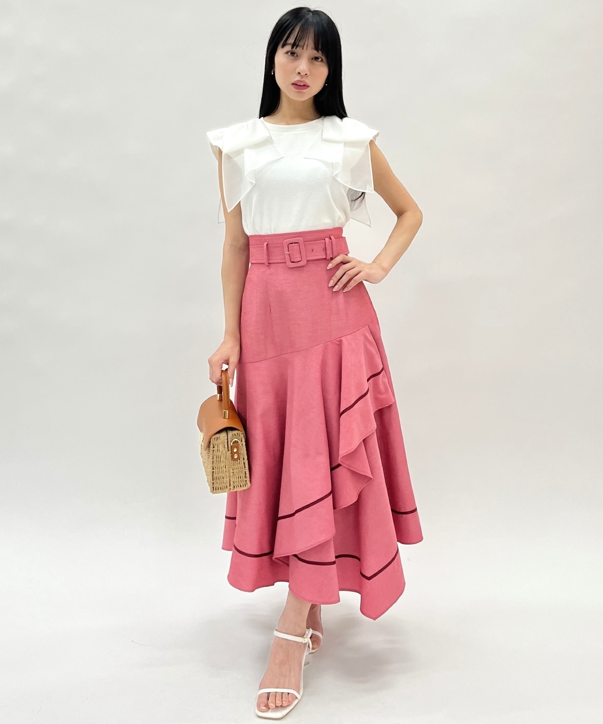 ベルト付きハンカチヘムスカート