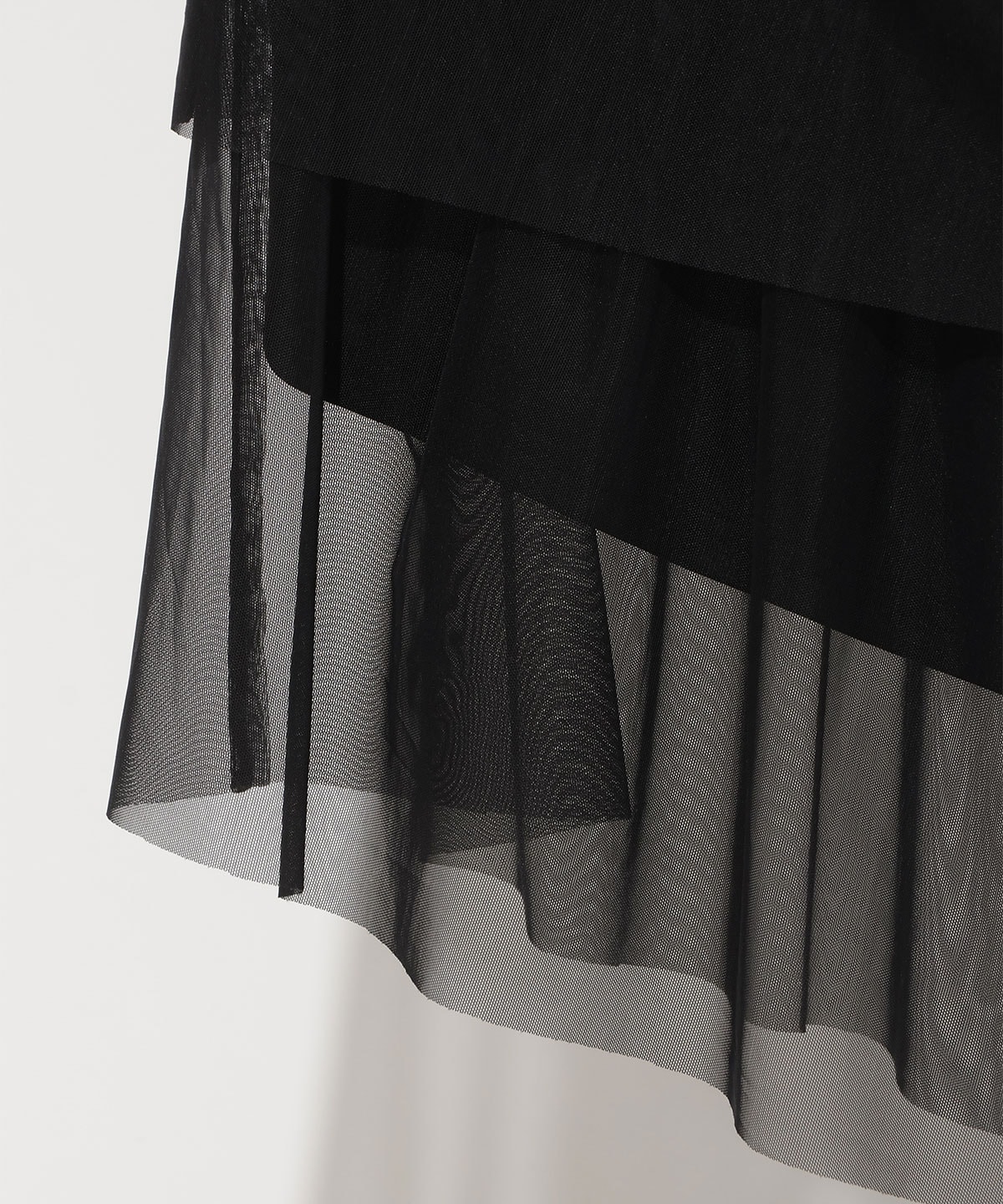 アシメティアードチュールスカート