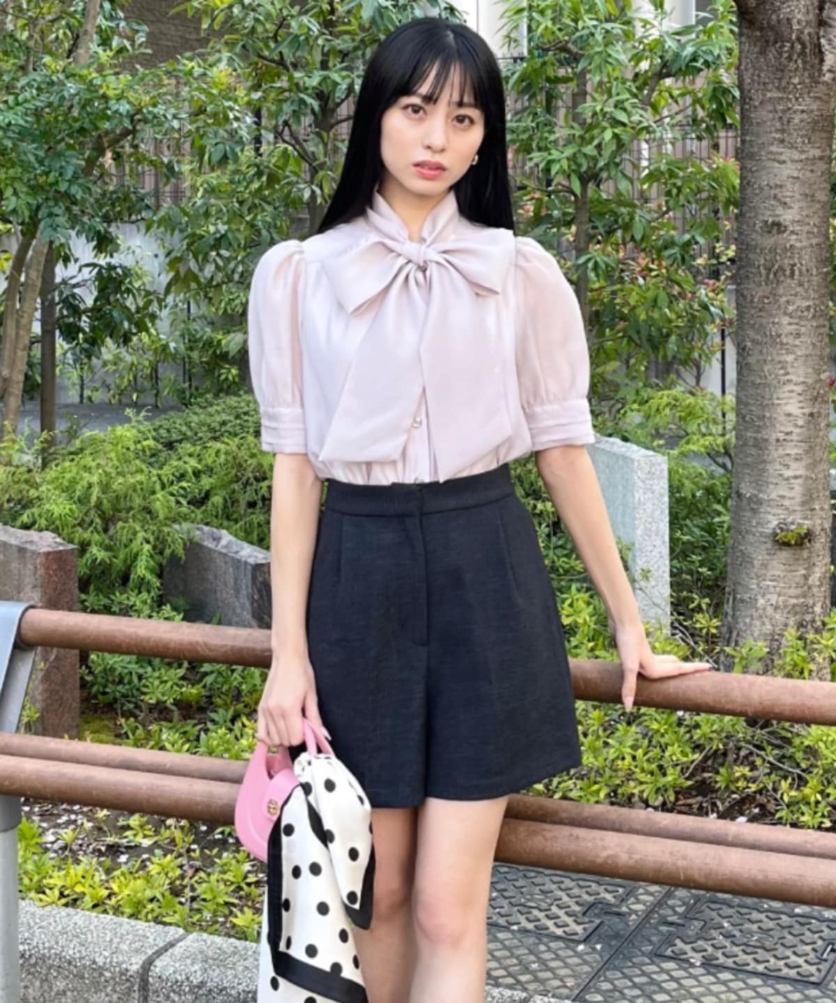 タックツイードショートパンツ