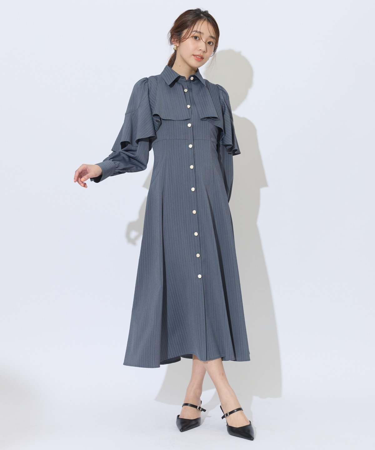 ケープフリルシャツワンピース