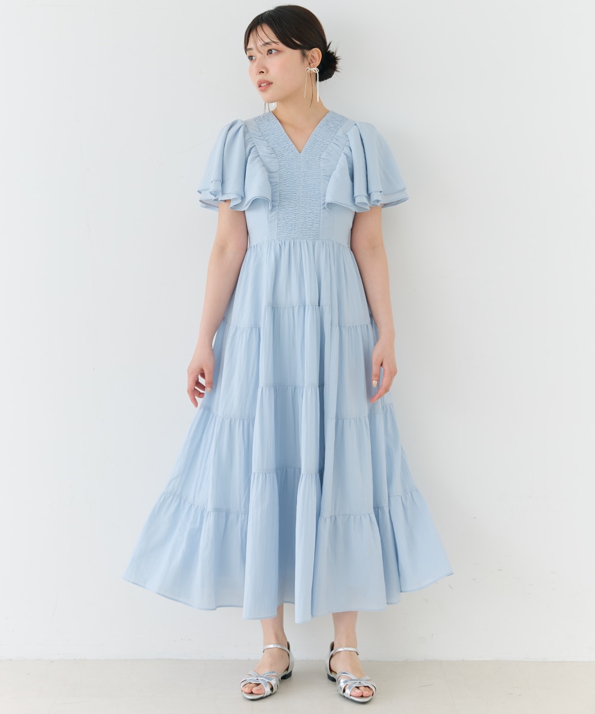 ギャザーVネックティアードワンピース