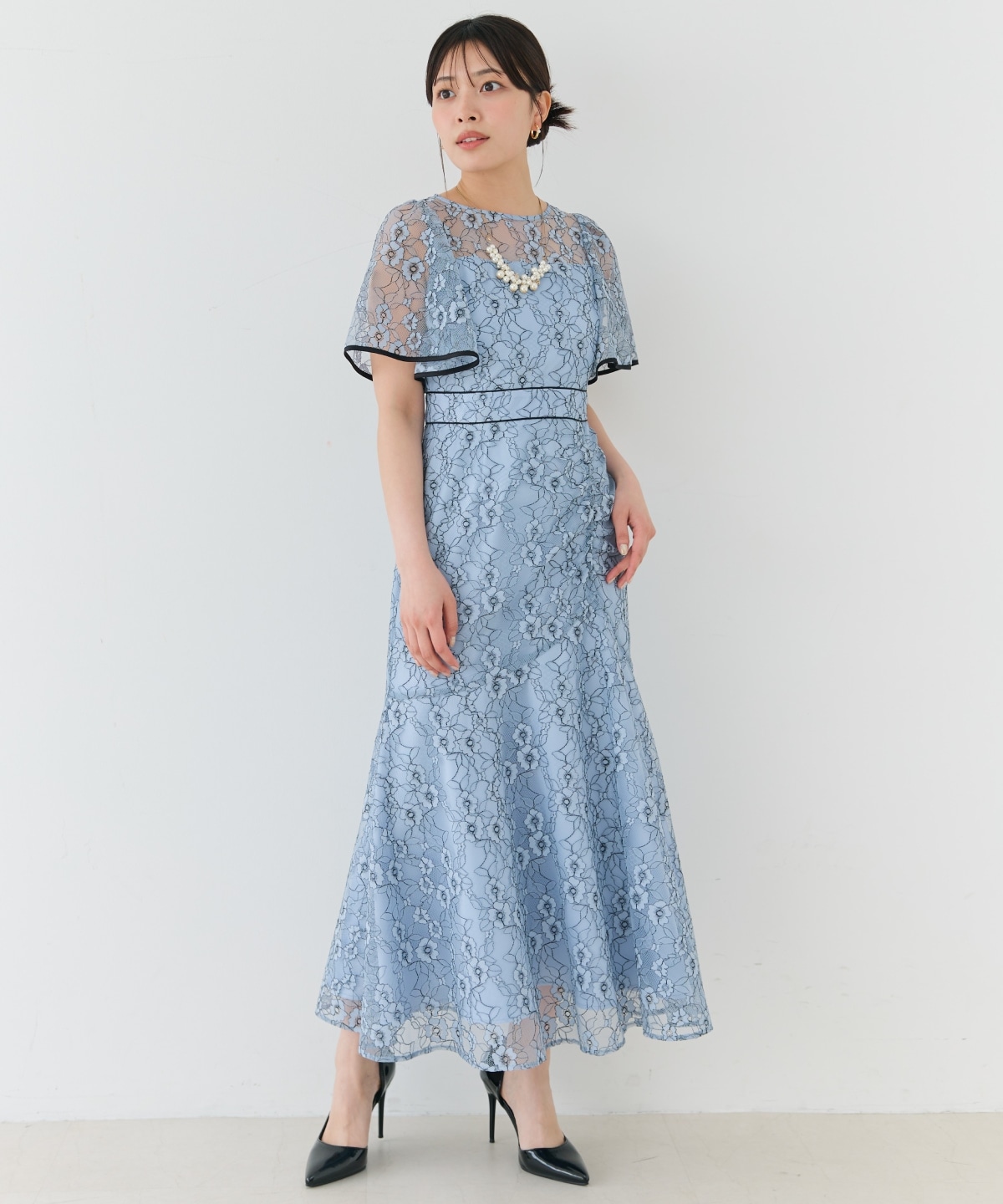 アシメギャザーパイピングレースドレス