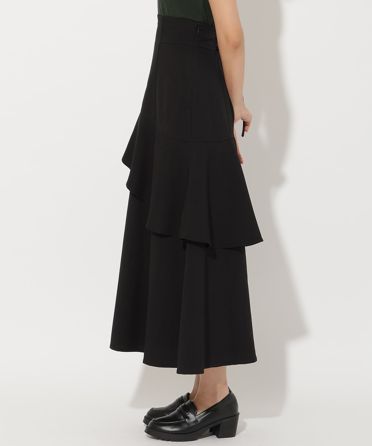 インナーミニティアードスカート