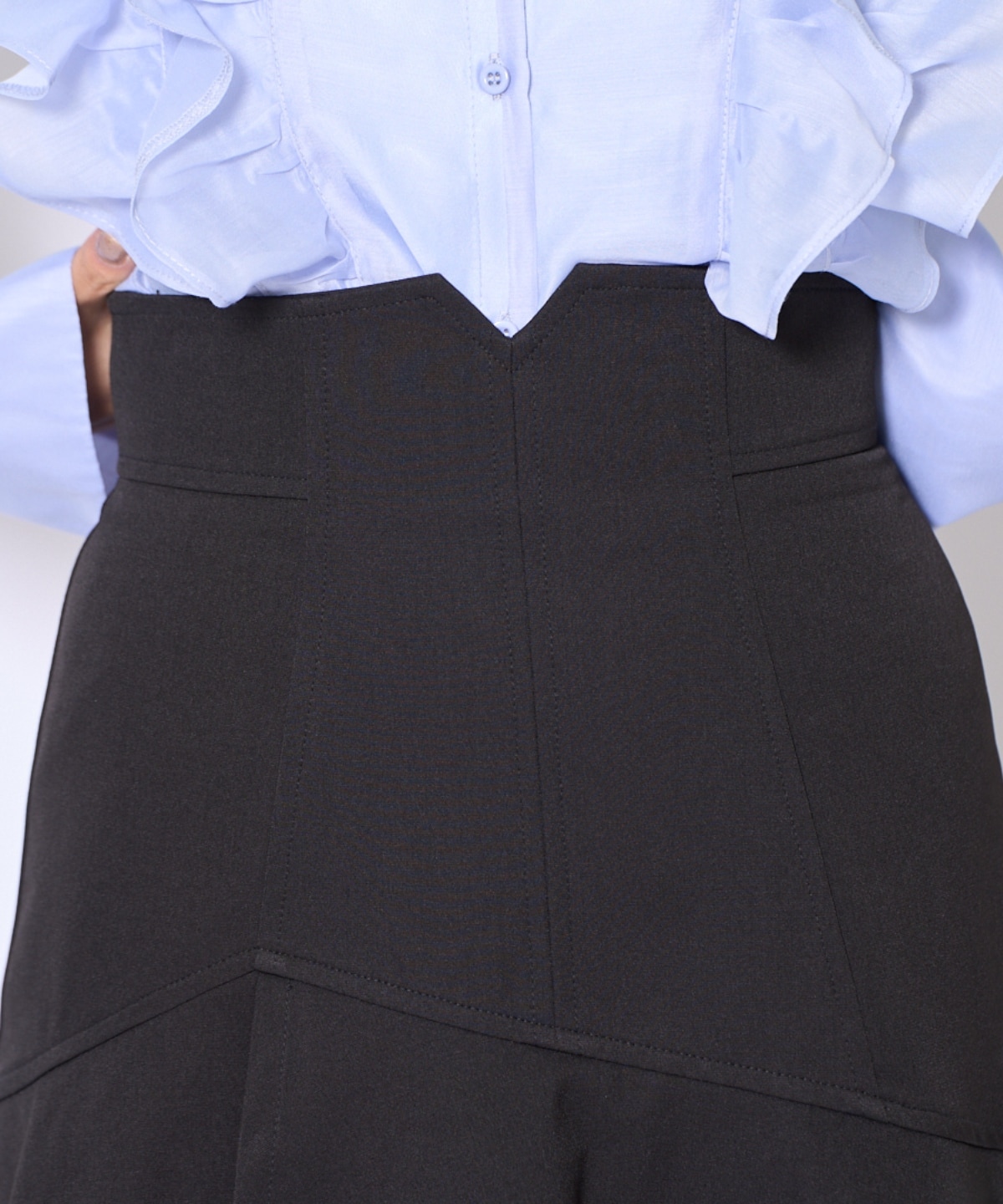 インナーミニティアードスカート