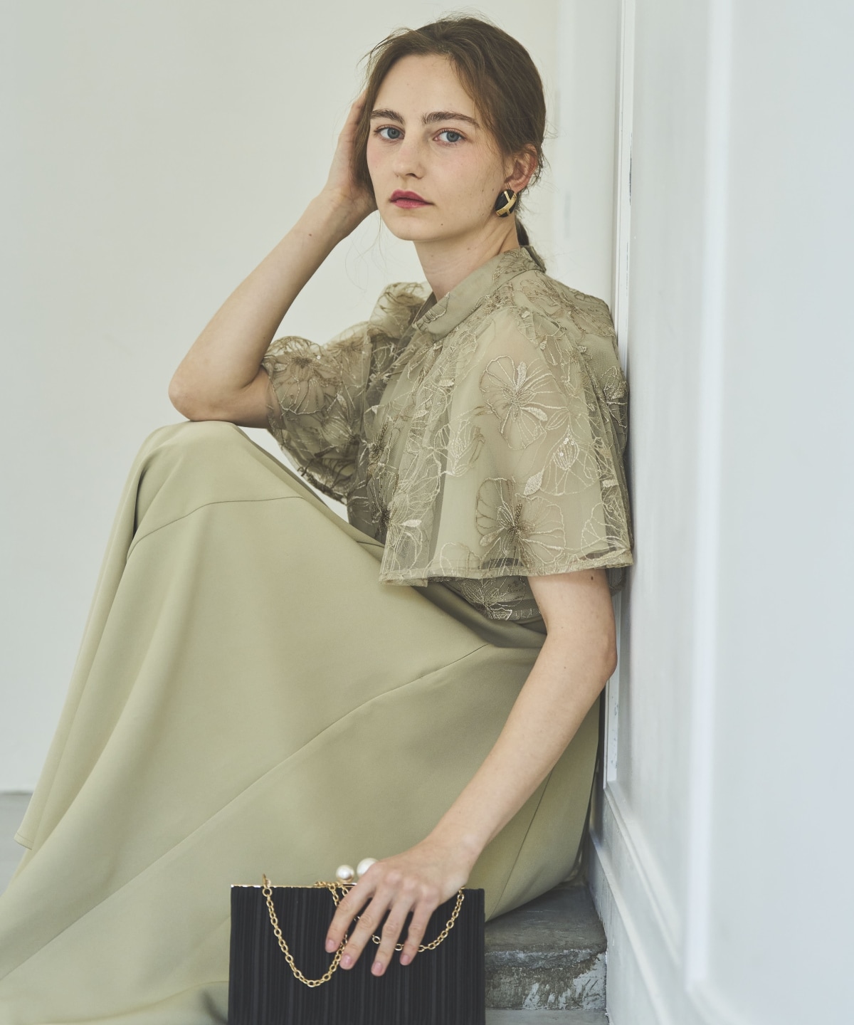 ラメフラワーチュールレイヤードドレス