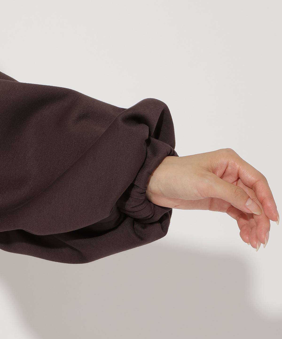 ダンボールポンチパーカー