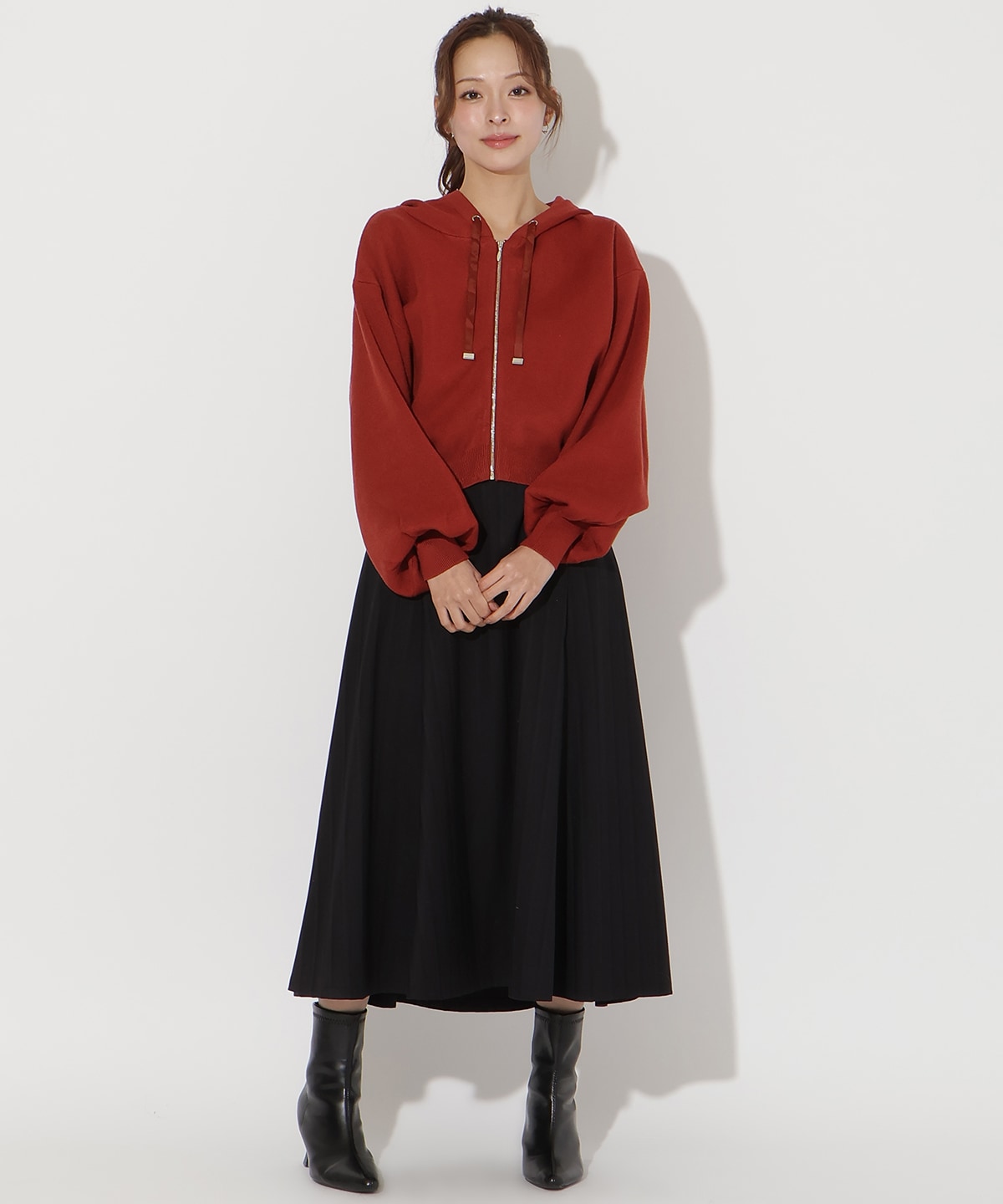 ニットパーカー