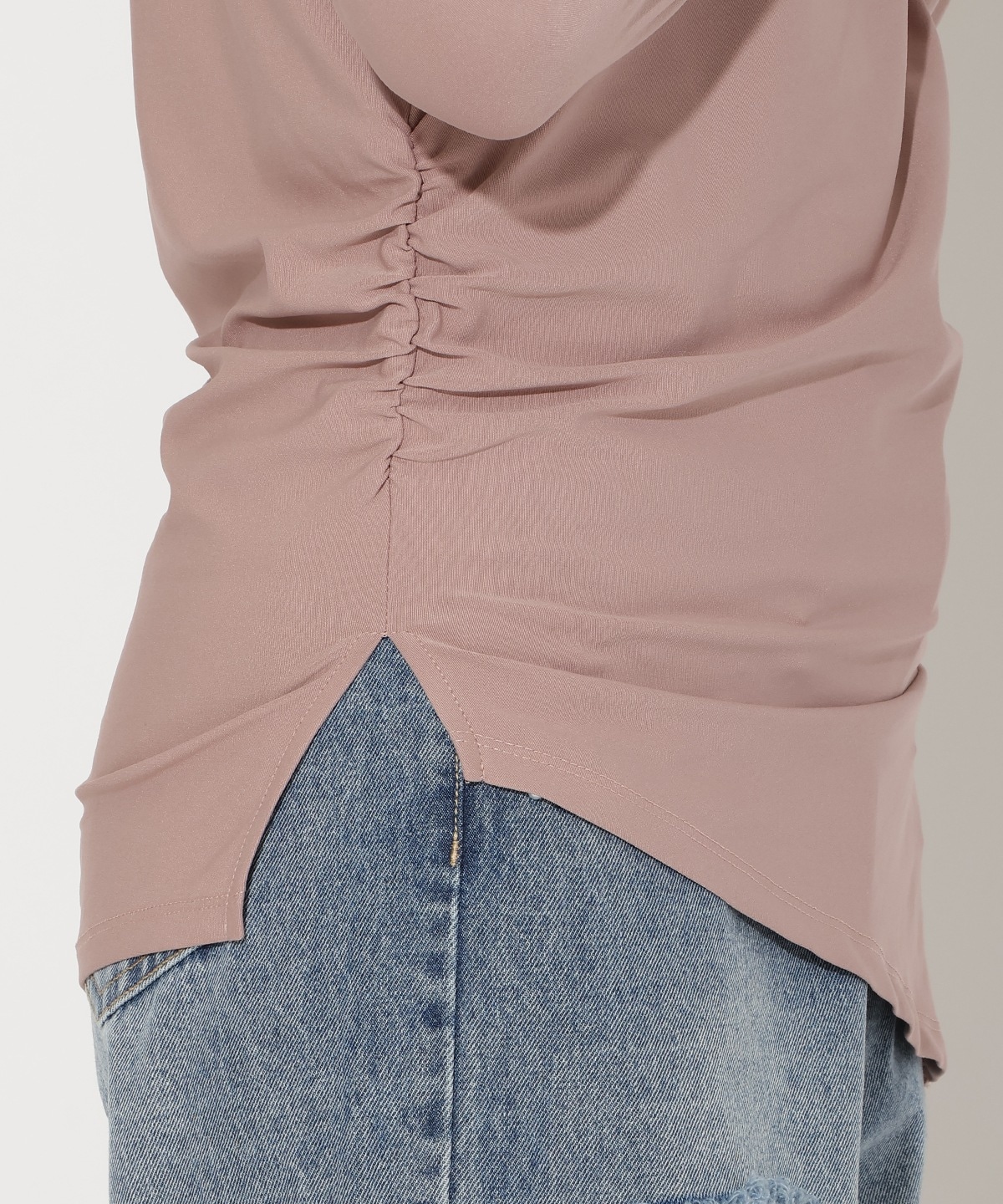 ドレープカットソー