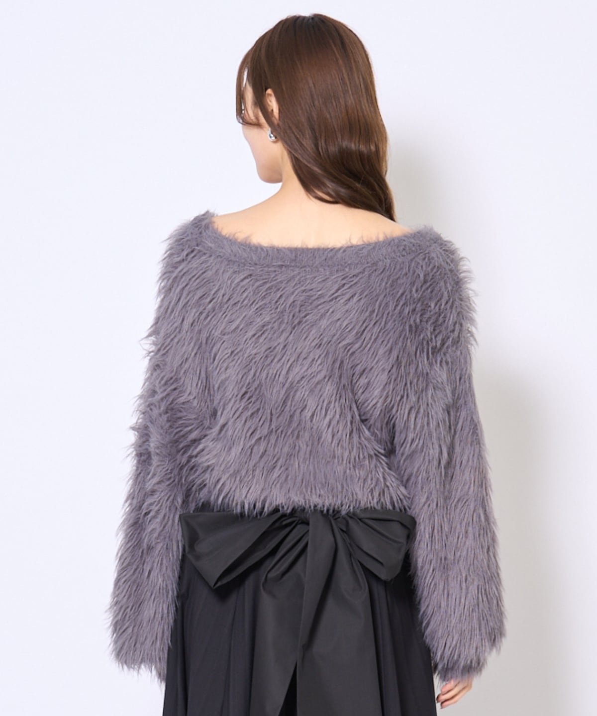 ロングフェザープルオーバー