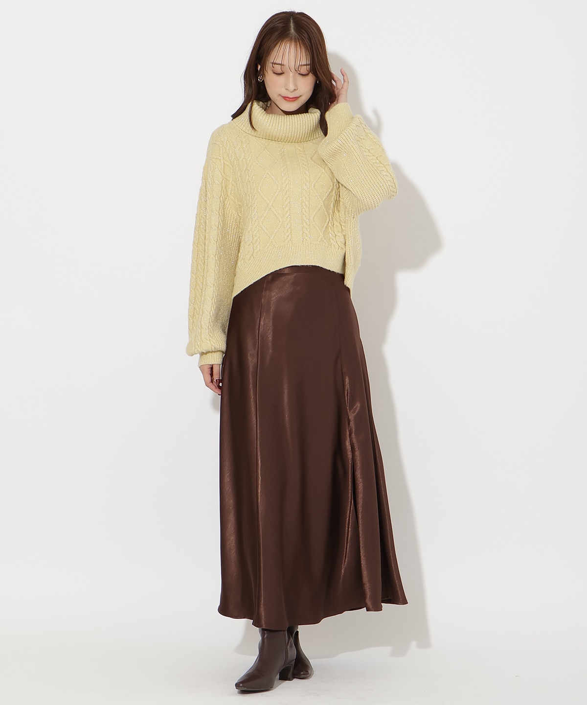 ラメケーブルタートルニットプルオーバー