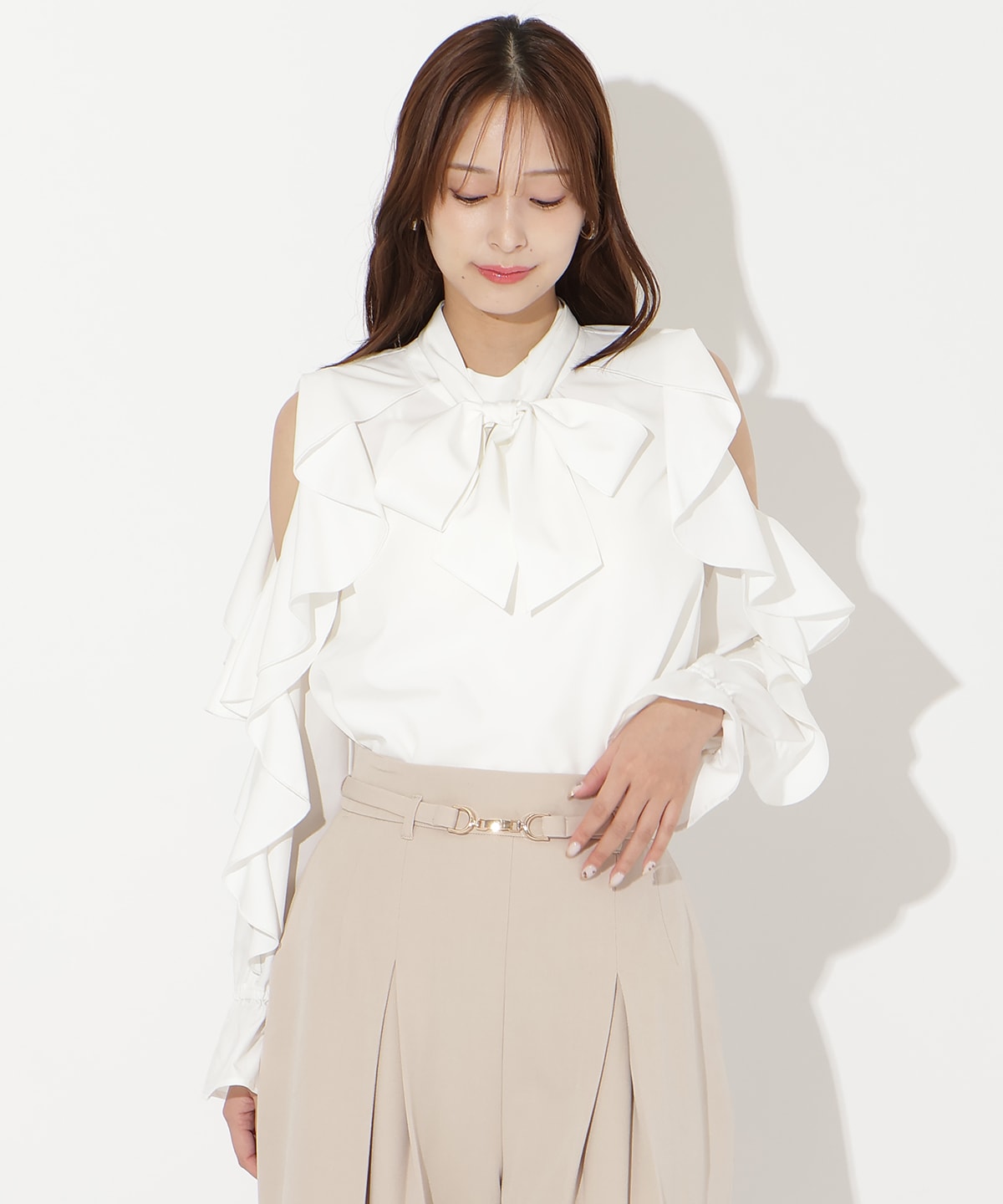 【先行予約受付中】フリルボウタイブラウス