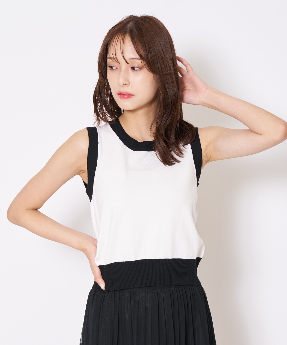 【先行予約受付中】バイカラーニットアンサンブル