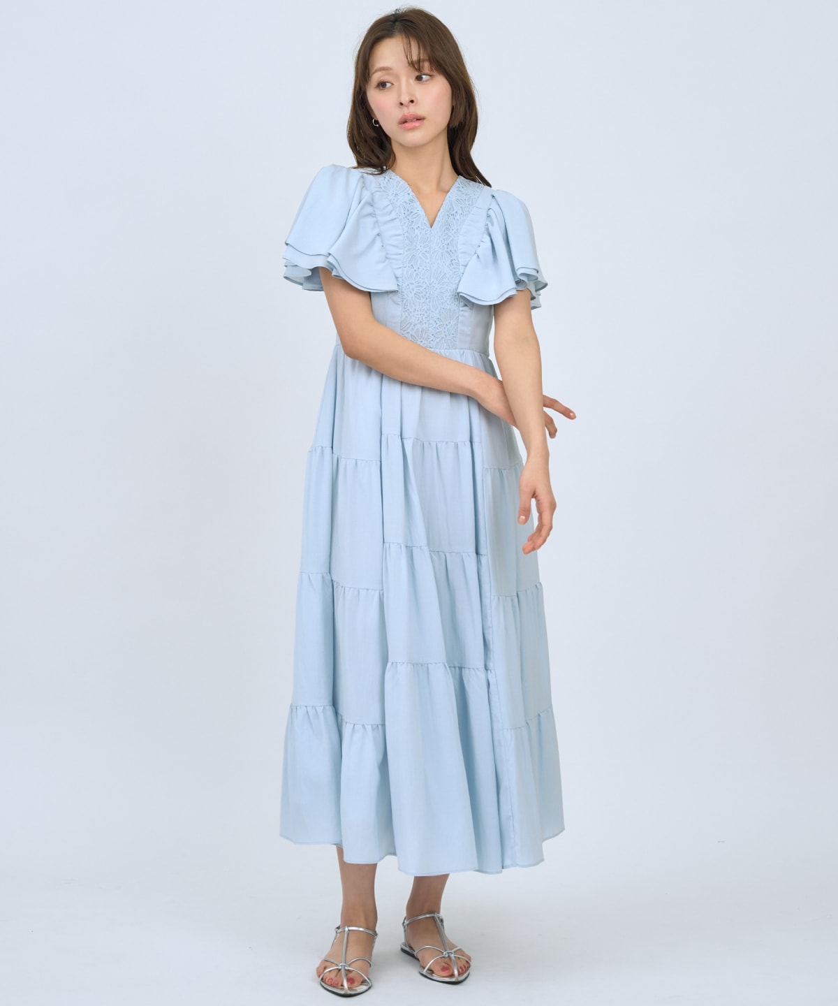 【先行予約受付中】Vネック襟レースティアードワンピース