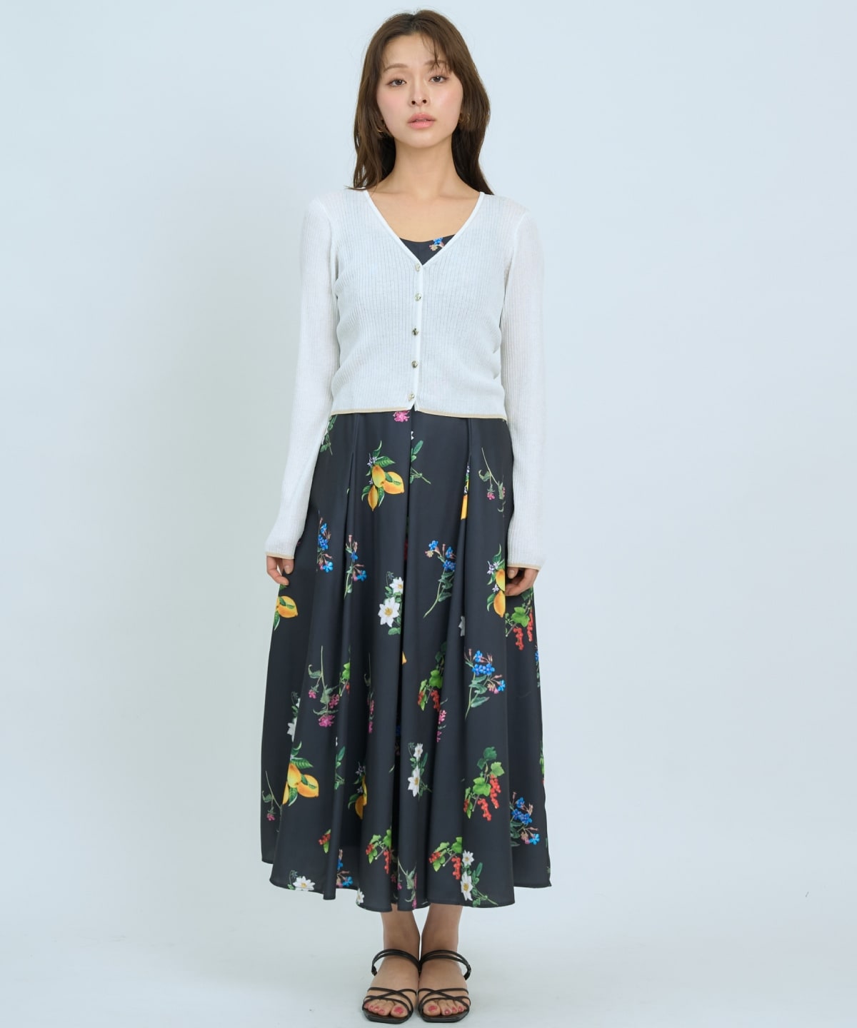 【5/14(木)一部店舗先行発売】フルーツ×フラワープリントワンピース