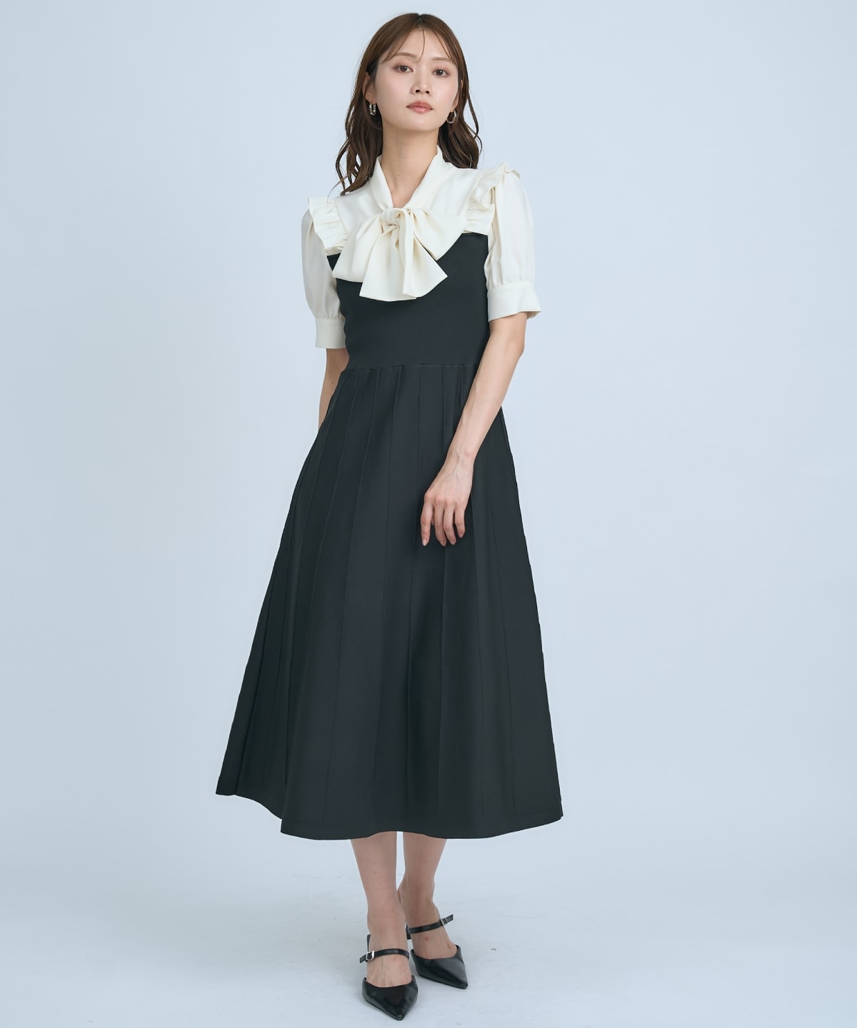 【先行予約受付中】ニットビスチェ風ボウタイワンピース