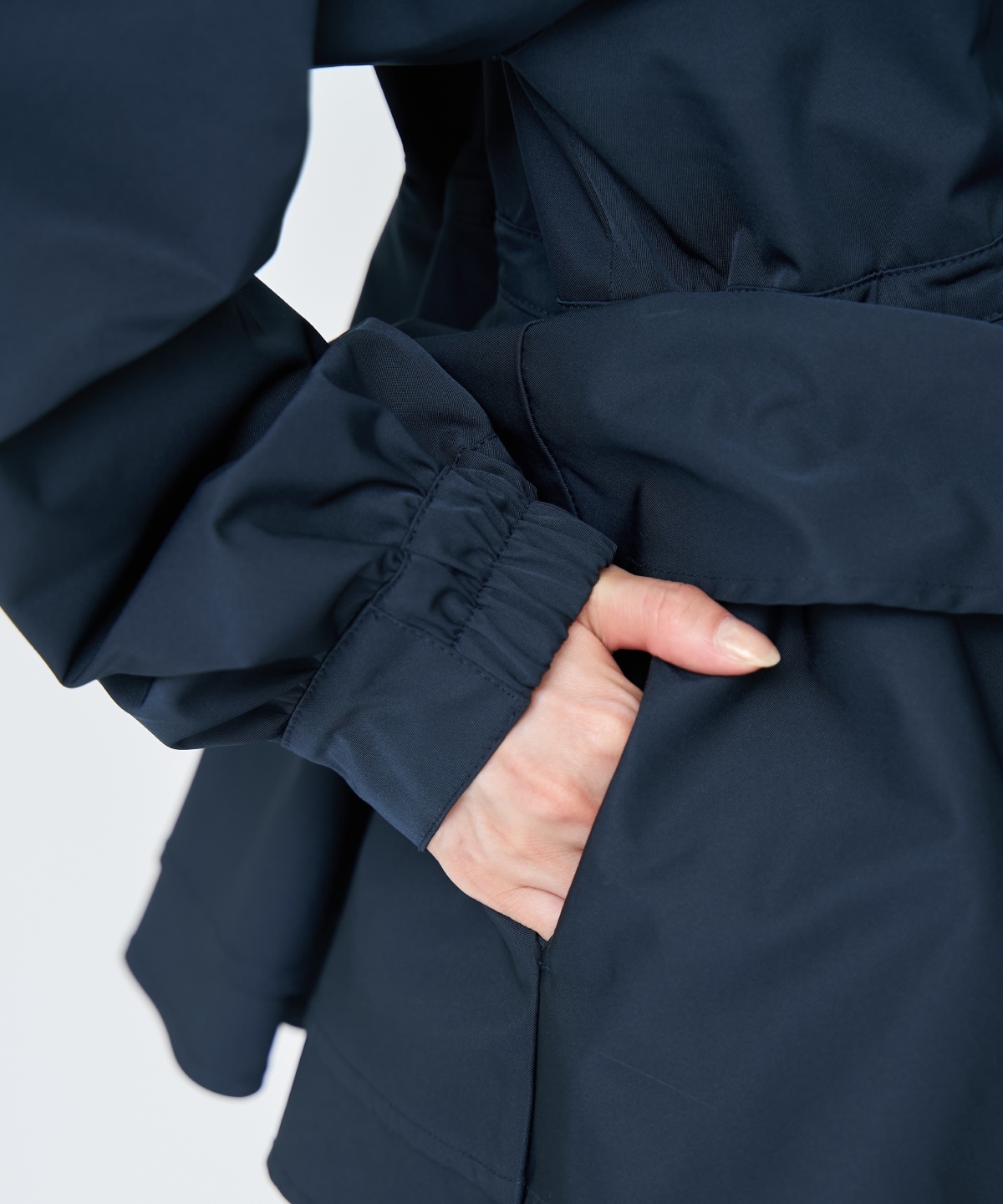 ペプラムマウンテンパーカー