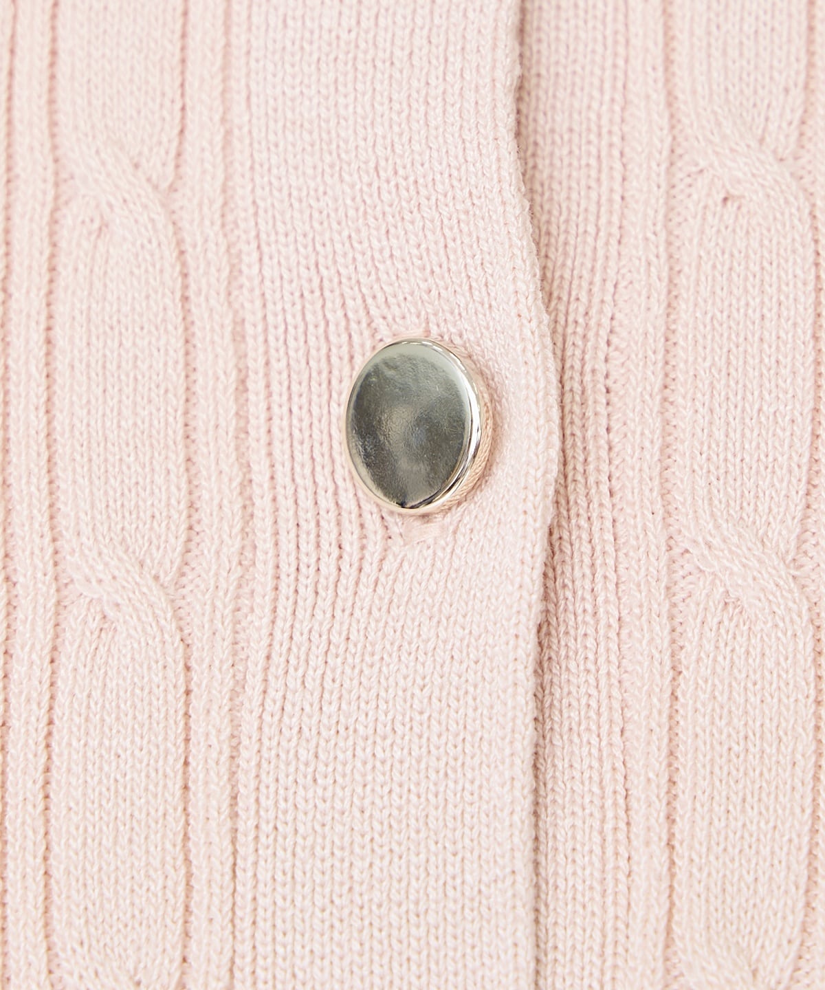 ケーブル編みカーディガンアンサンブル