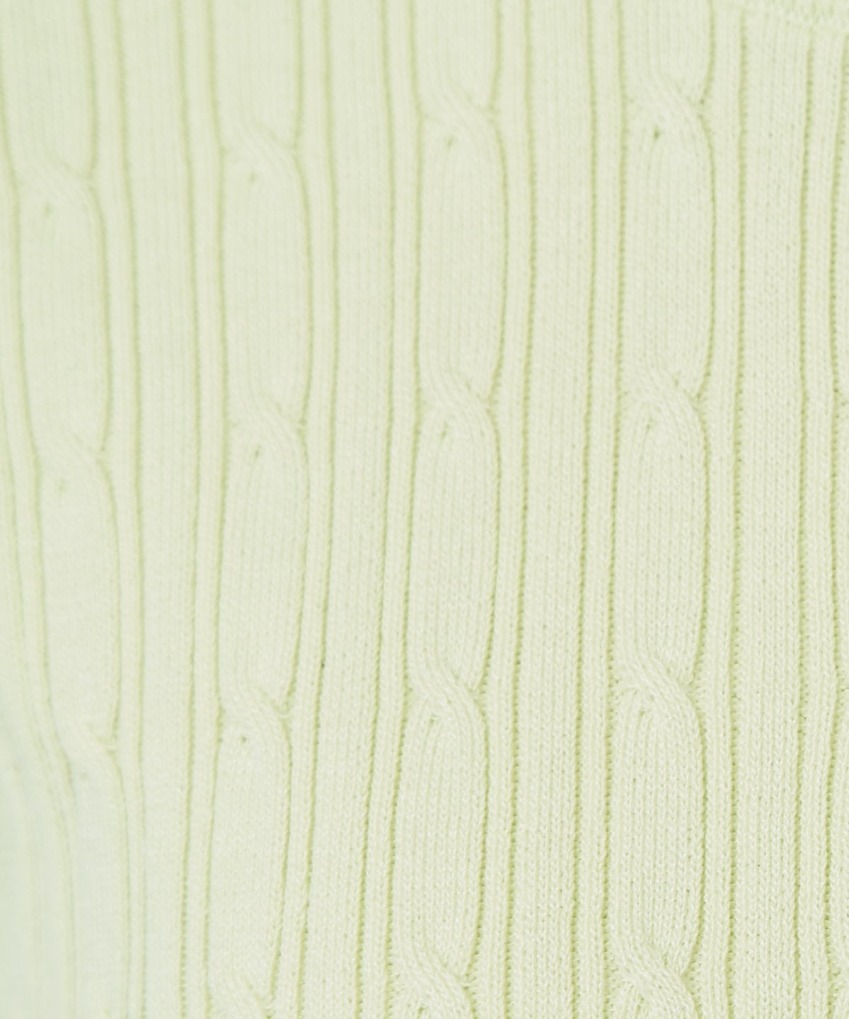 ケーブル編みカーディガンアンサンブル