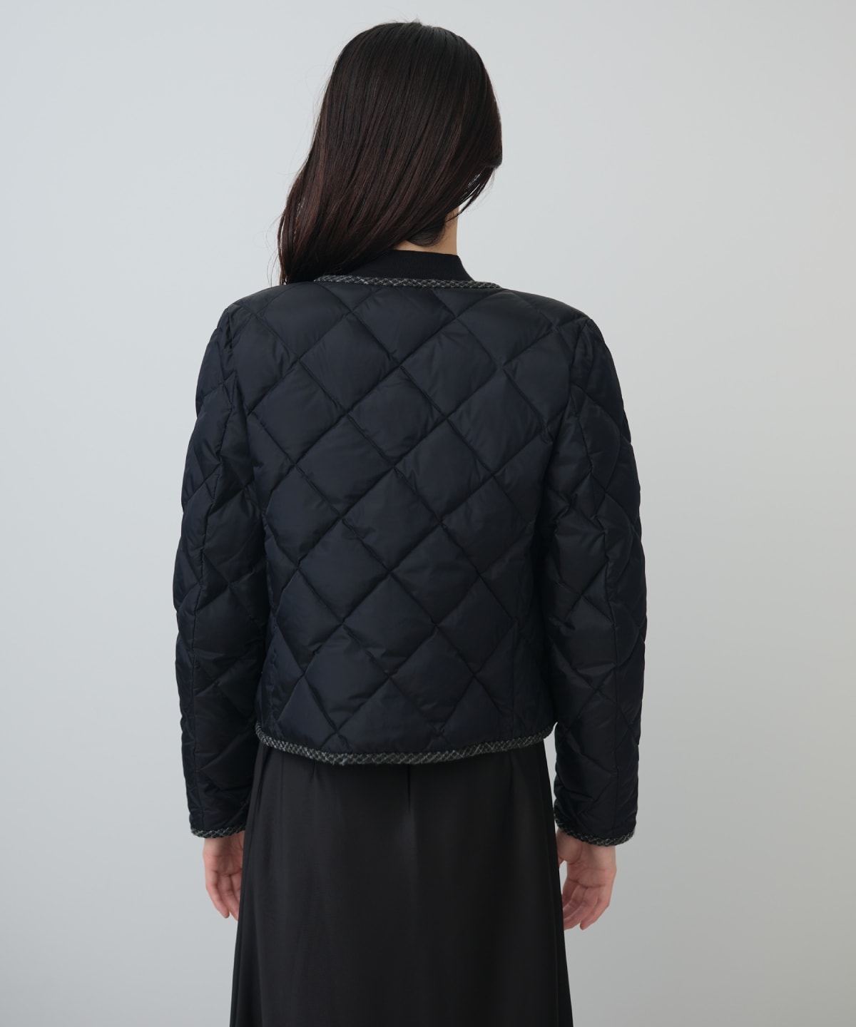 【TAION×AND COUTURE】ノーカラーショートダウンジャケット