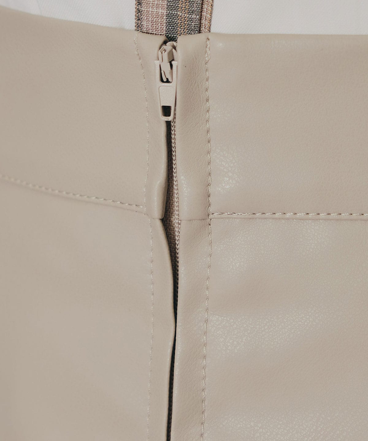 【セットアップ可能】フェイクレザーBOXプリーツミニスカート