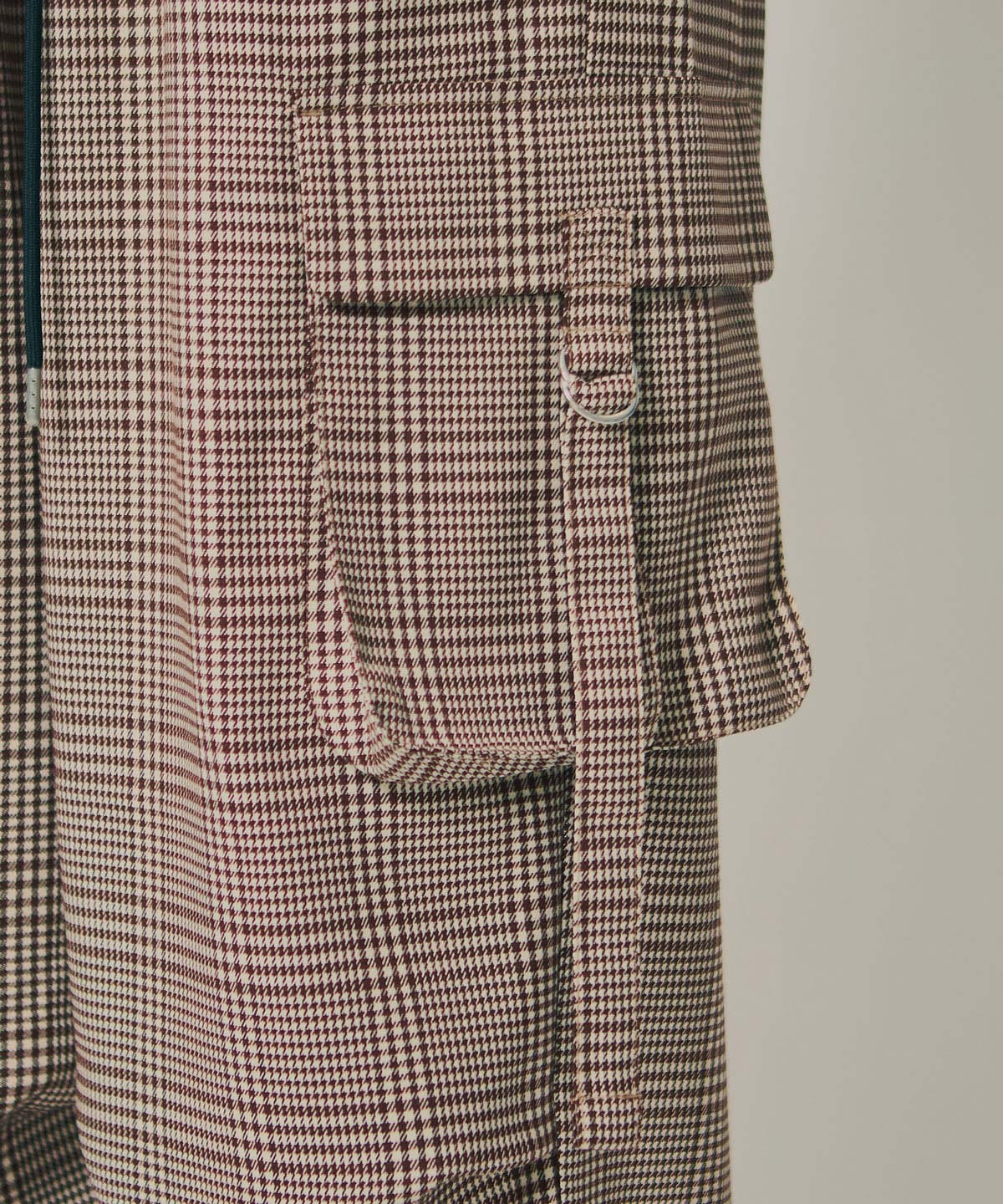 タブポケットカーゴパンツ