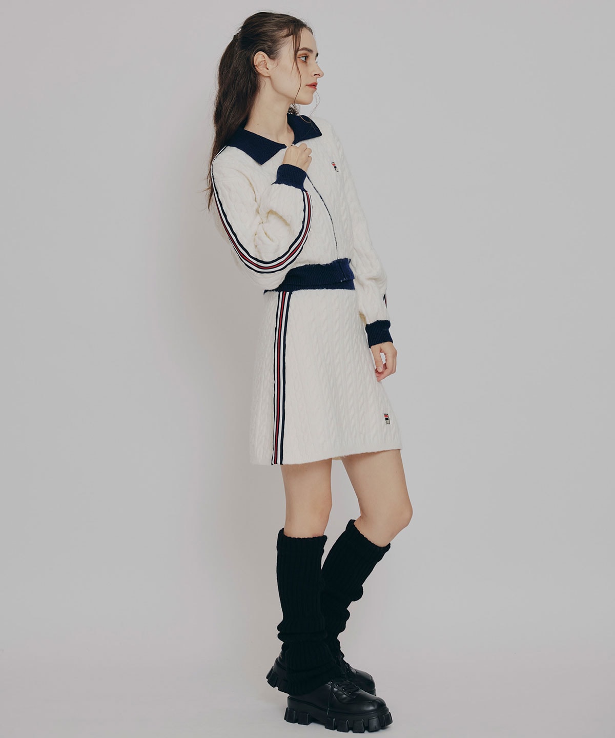 ［FILA×REDYAZEL］ケーブルニットトリコロールラインジャケット×タイトミニスカートセットアップ