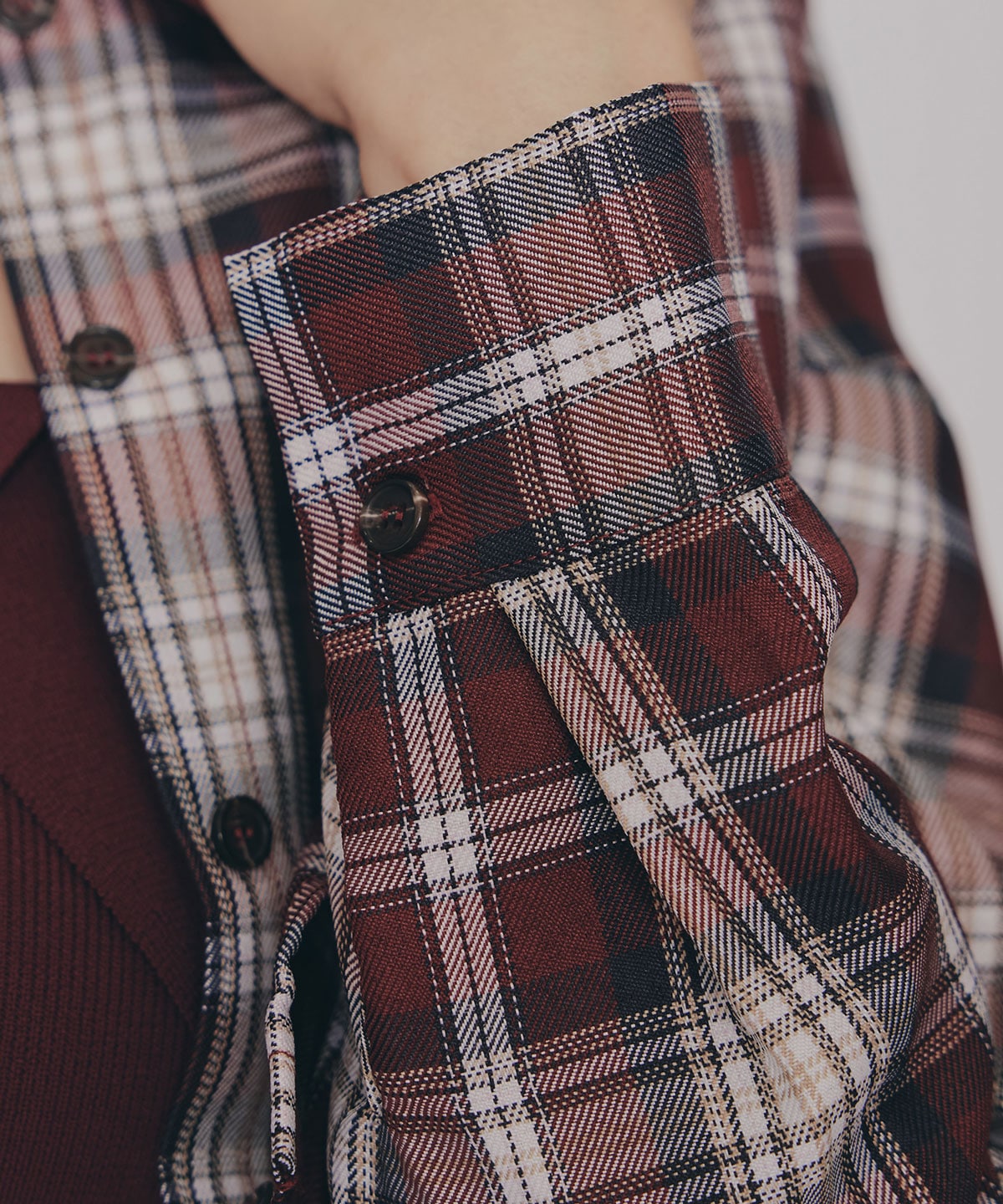 チェックショートシャツ×ニットミニワンピース