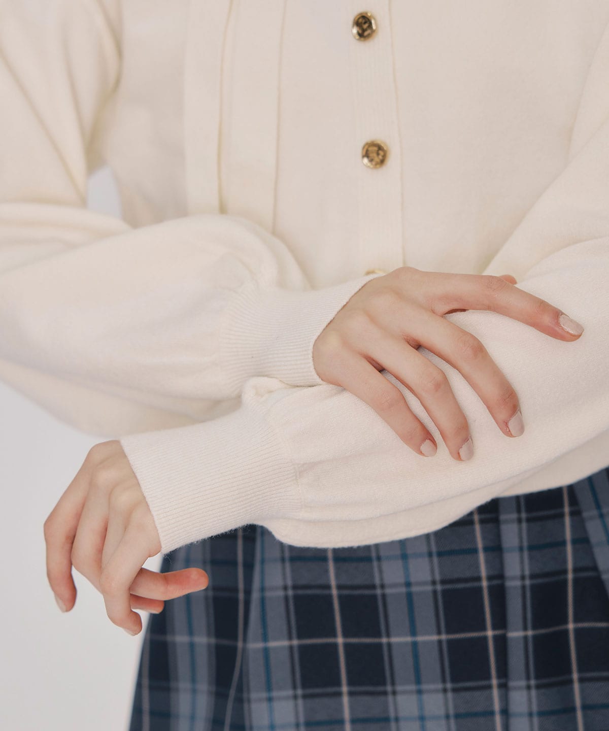 アシメカットデザインニットプルオーバー