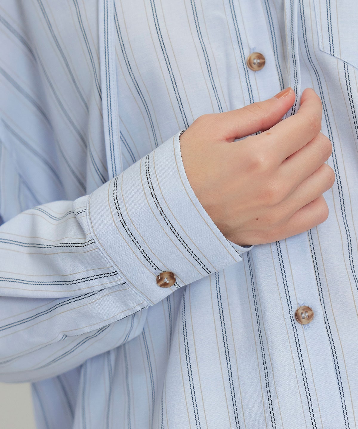 【2/13(金) 昼12時発売開始】Azelyハートストライプフードシャツブラウス