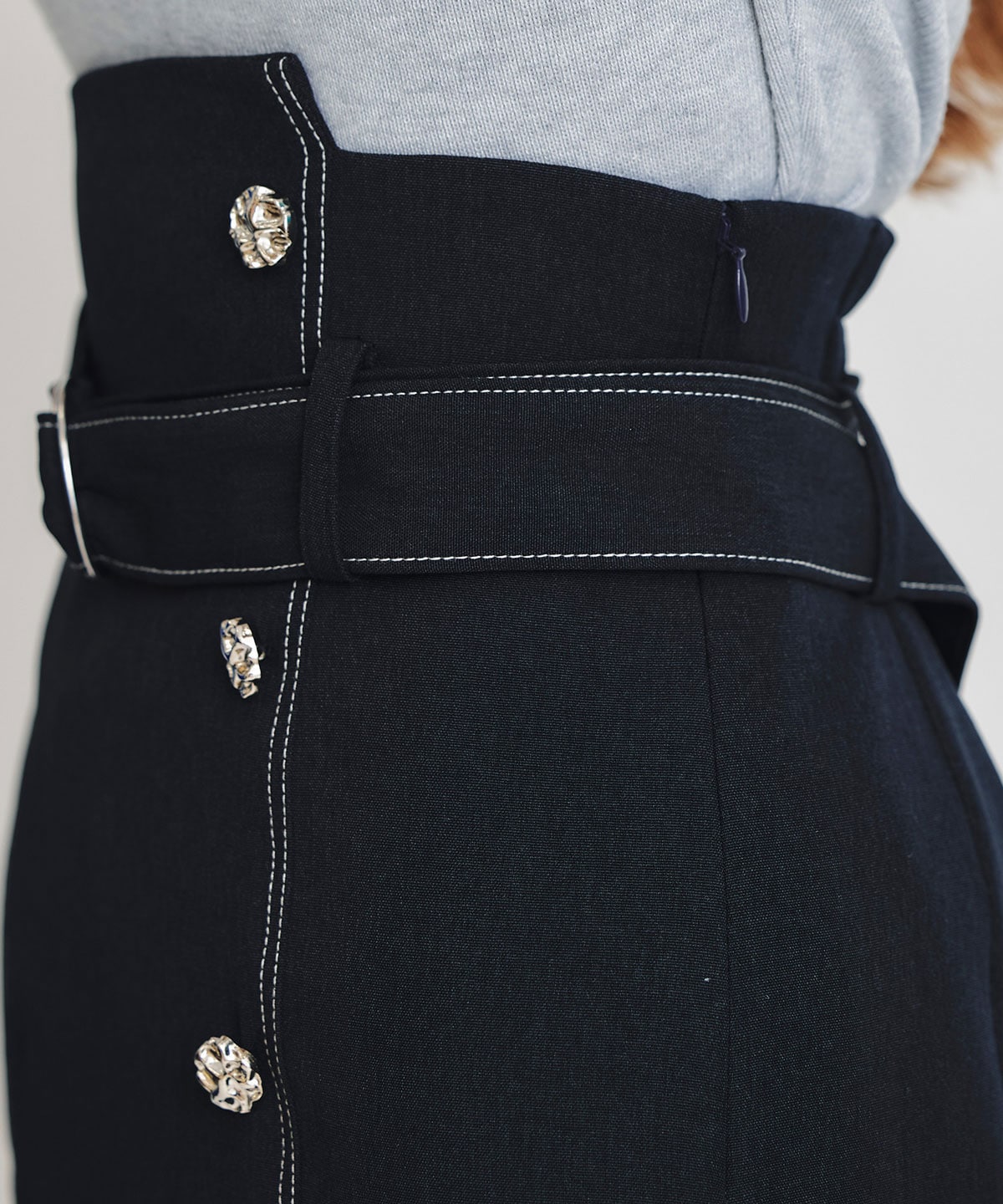 バイカラーステッチカッティングハイウエストタイトロングスカート