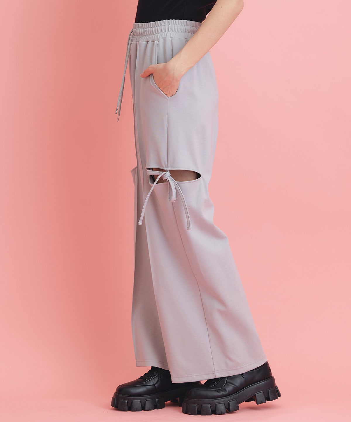 サイドカッティングリボンワイドパンツ