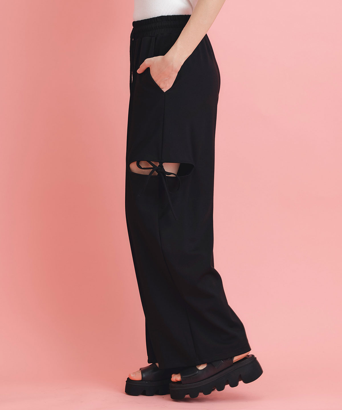 サイドカッティングリボンワイドパンツ