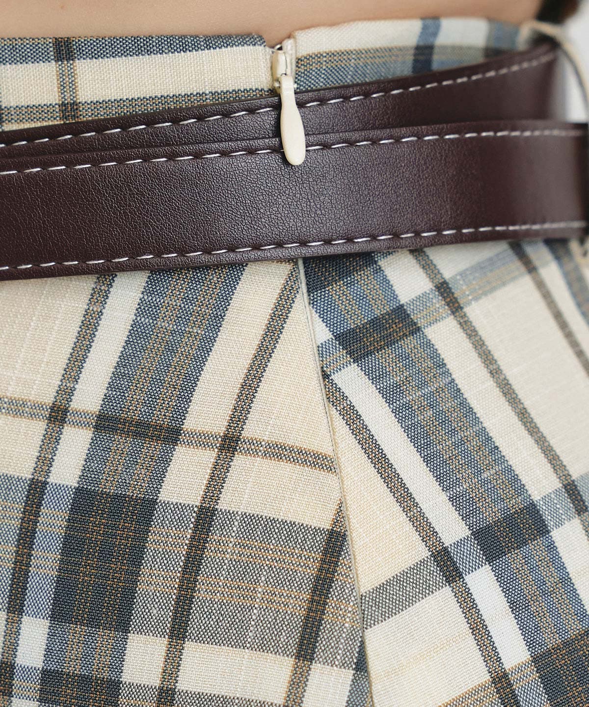 バイカラーチェックブラウス×フレアロングスカートセットアップ