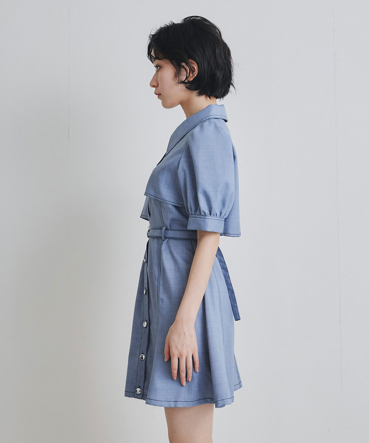 ステッチバイカラーレイヤードフレアミニワンピース