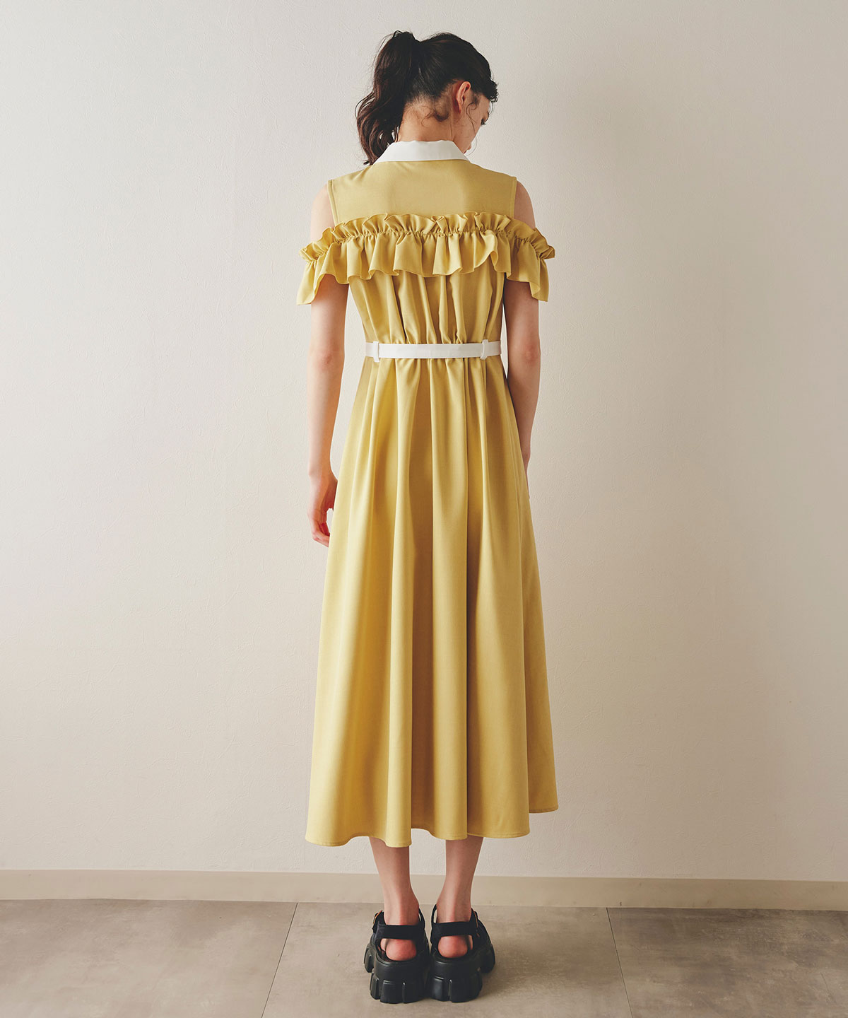 クレリックオフショルフリルシャツロングワンピース