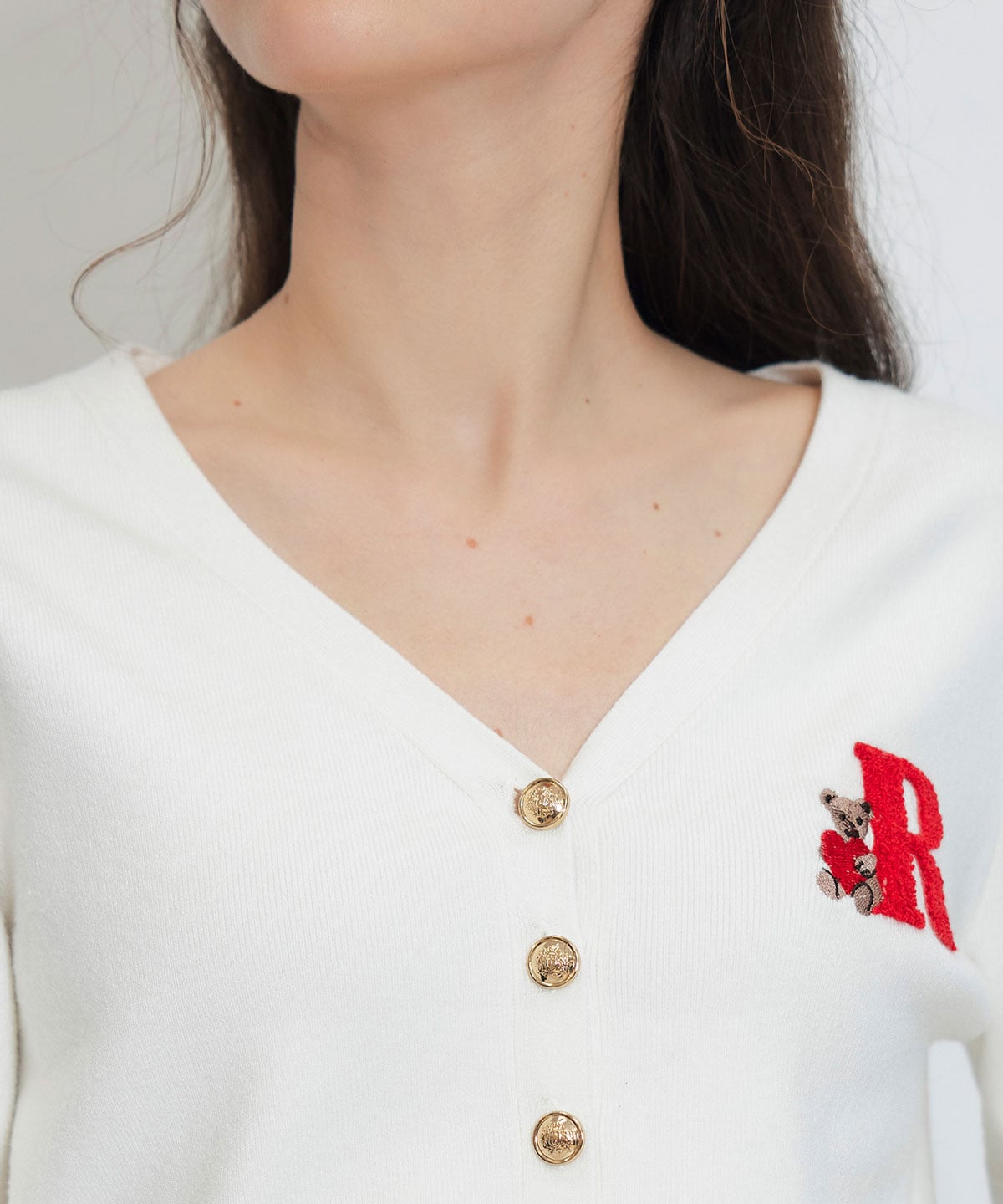 【2/13(金) 昼12時発売開始】AzelyハートVネックカーディガン