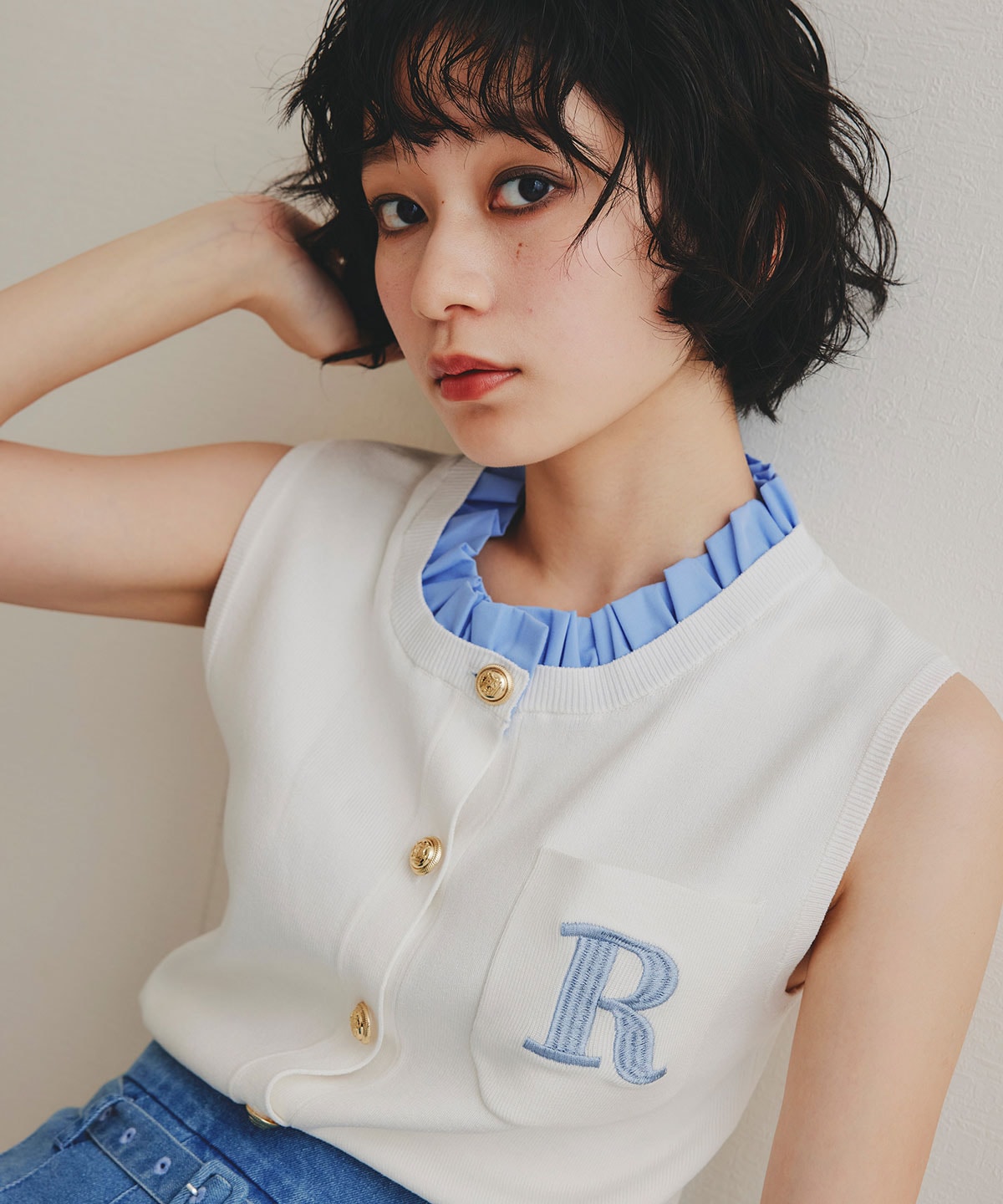 Rロゴレイヤードフリルノースリーブカーディガン
