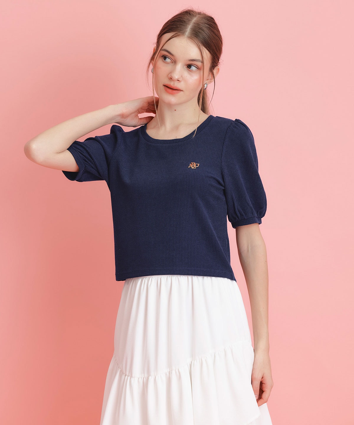 ジャガードカットロゴプルオーバー