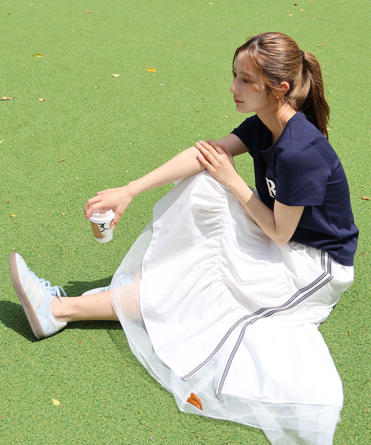 ビジューRチャームTシャツ