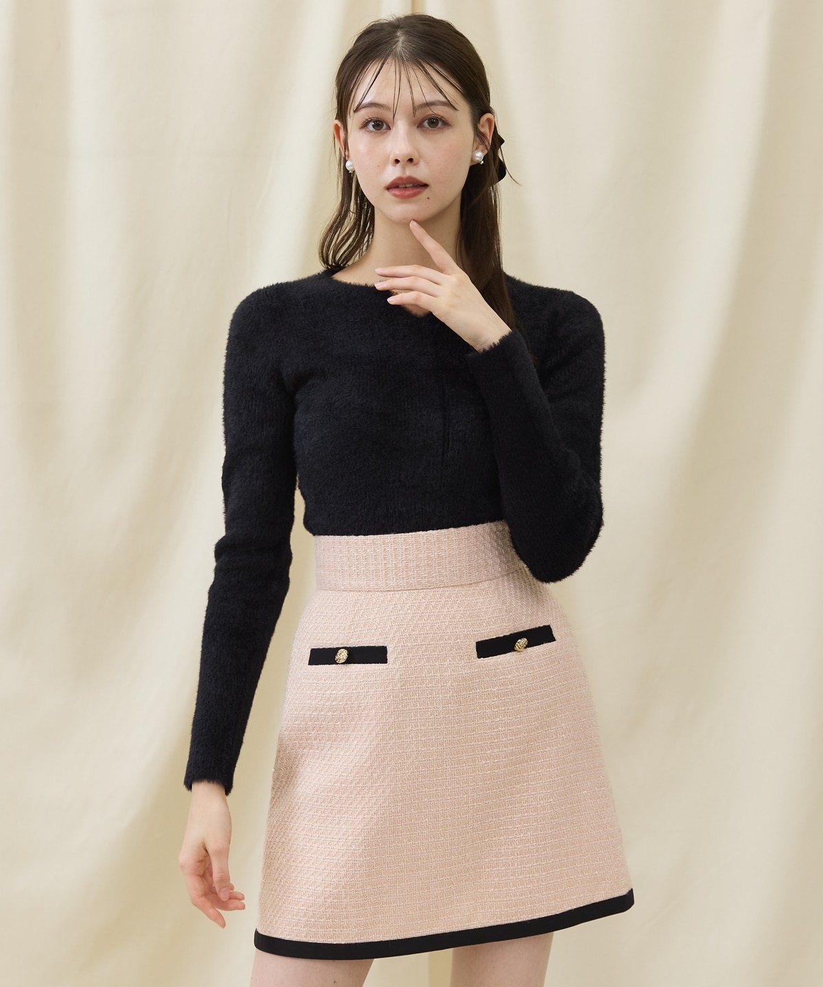 ショートフェザーパールキーネックニットプルオーバー