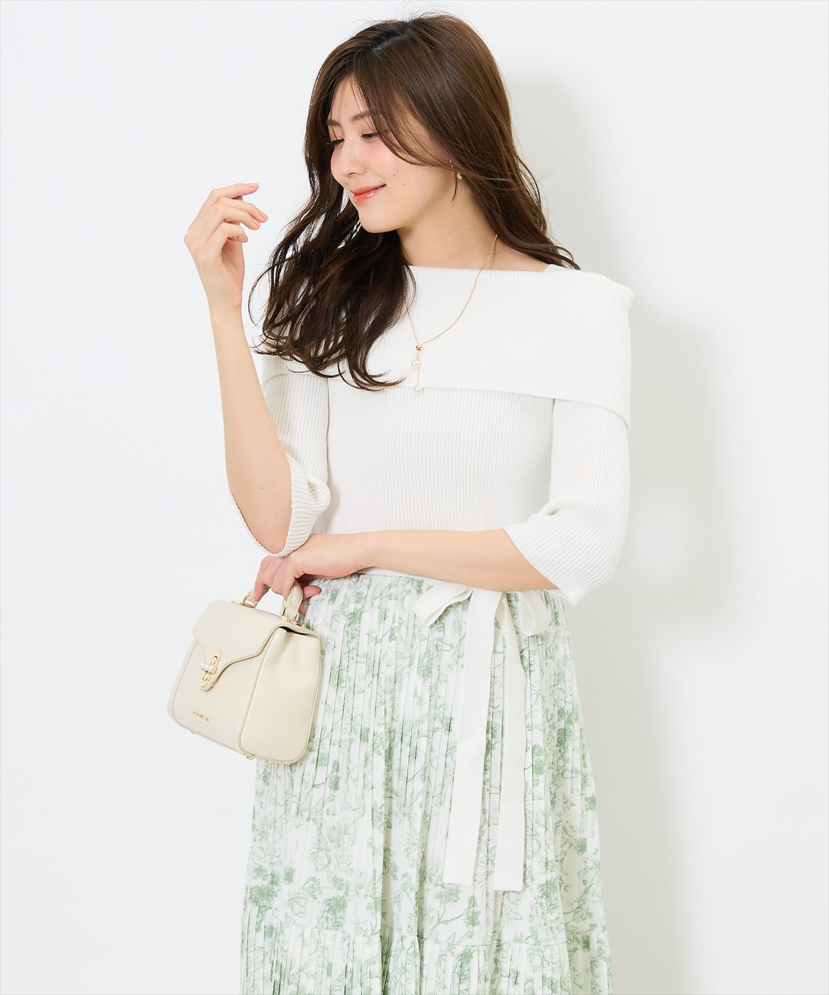 オフショルニットドッキングプリーツワンピース