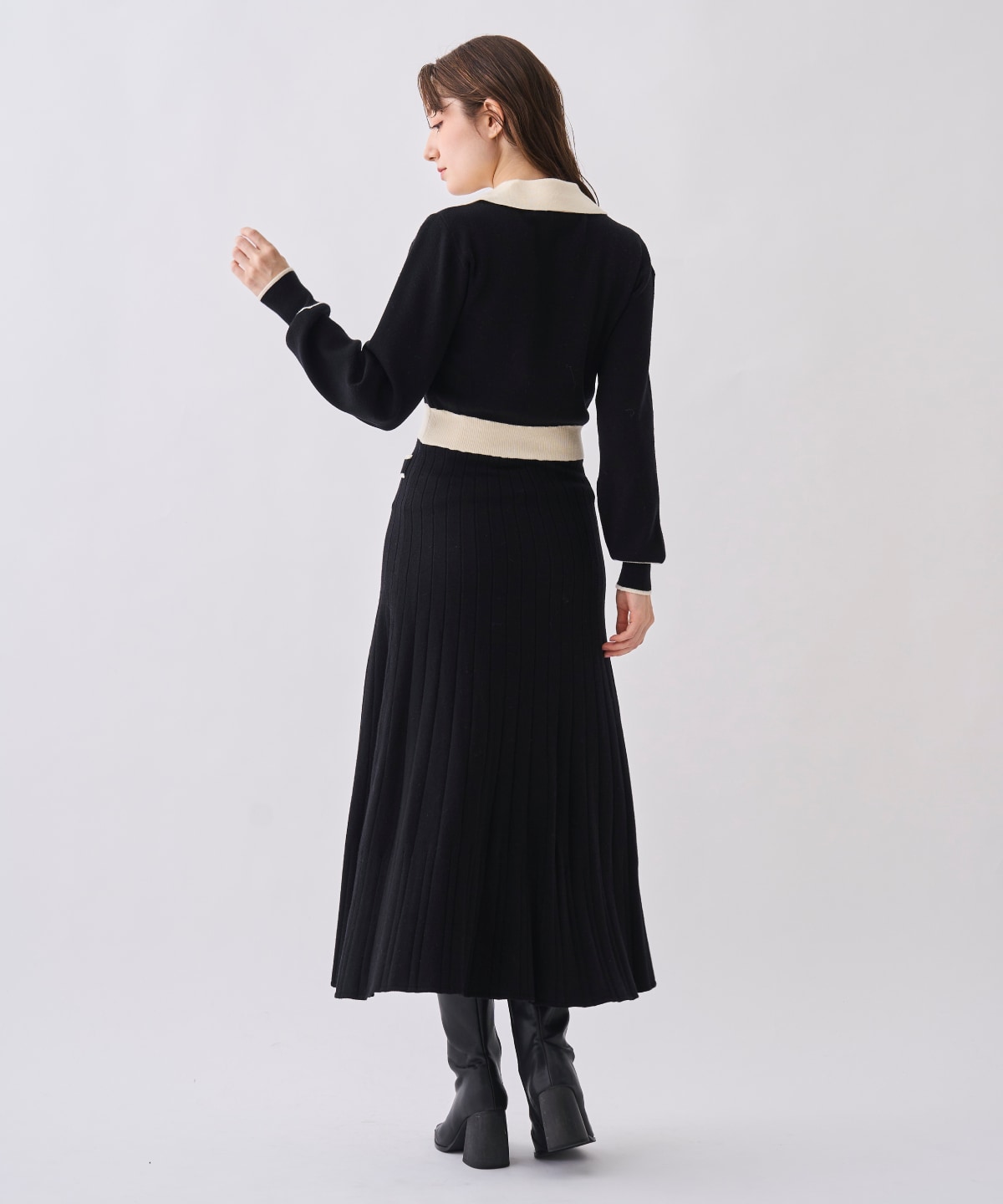 【12/5(Fri)発売開始】配色ポロニットワンピース