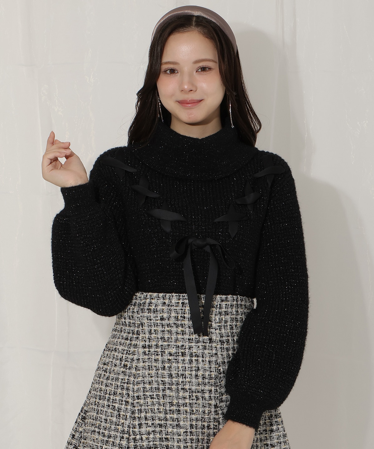 レースアップタートルニット