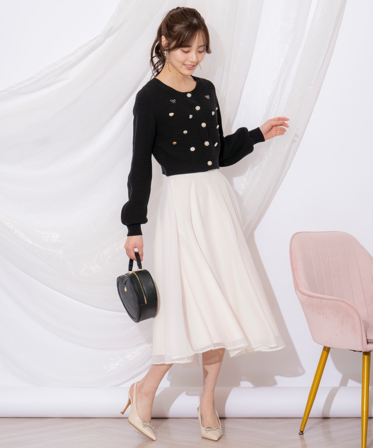 シャイニービジューカーディガン