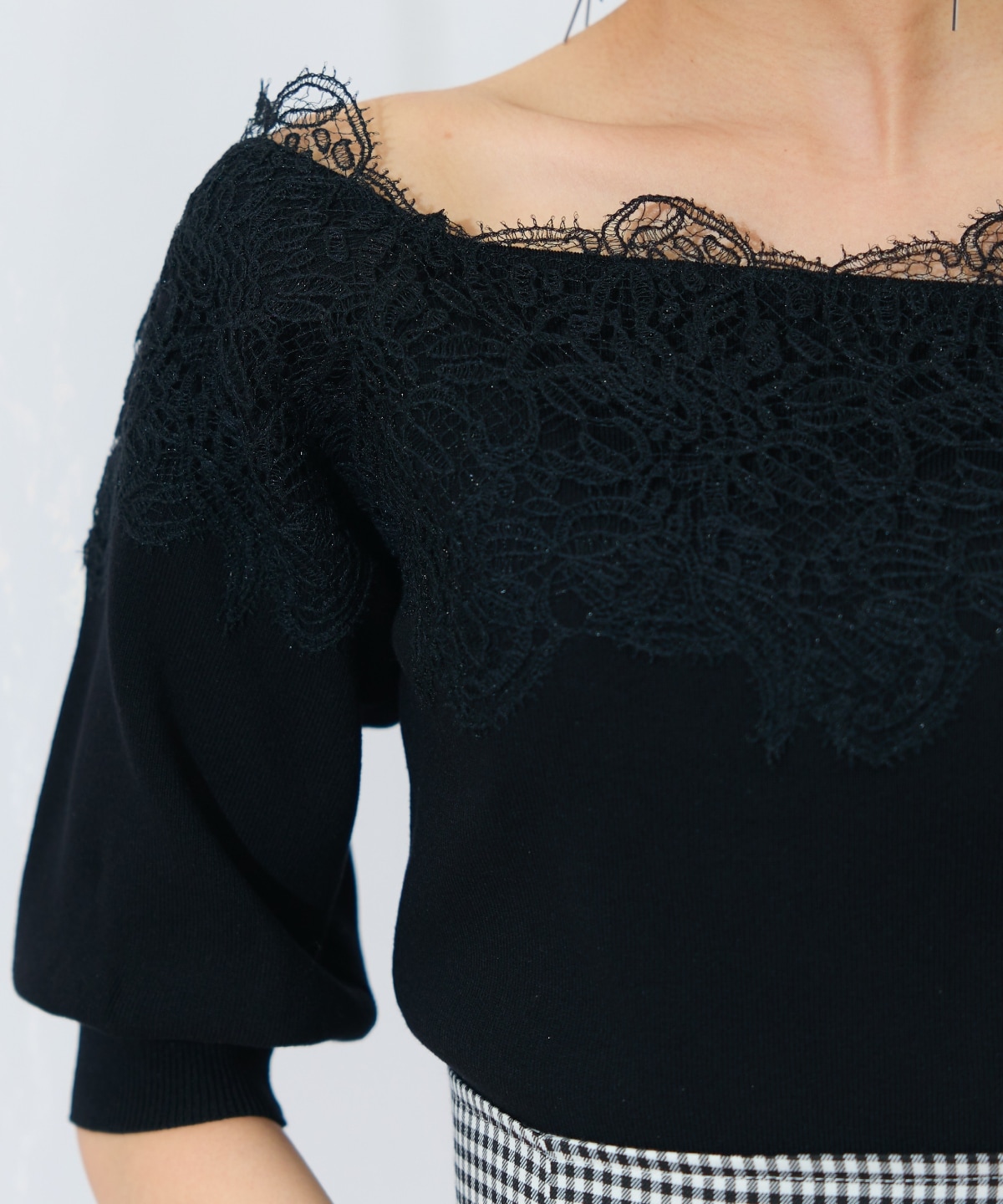 レーストリミング肩リボンニット