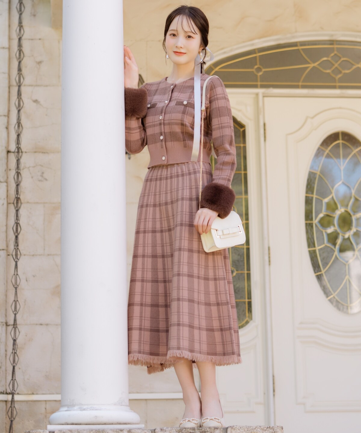 【10/17(fri)12時発売】チェック柄ファーカフスカーディガン